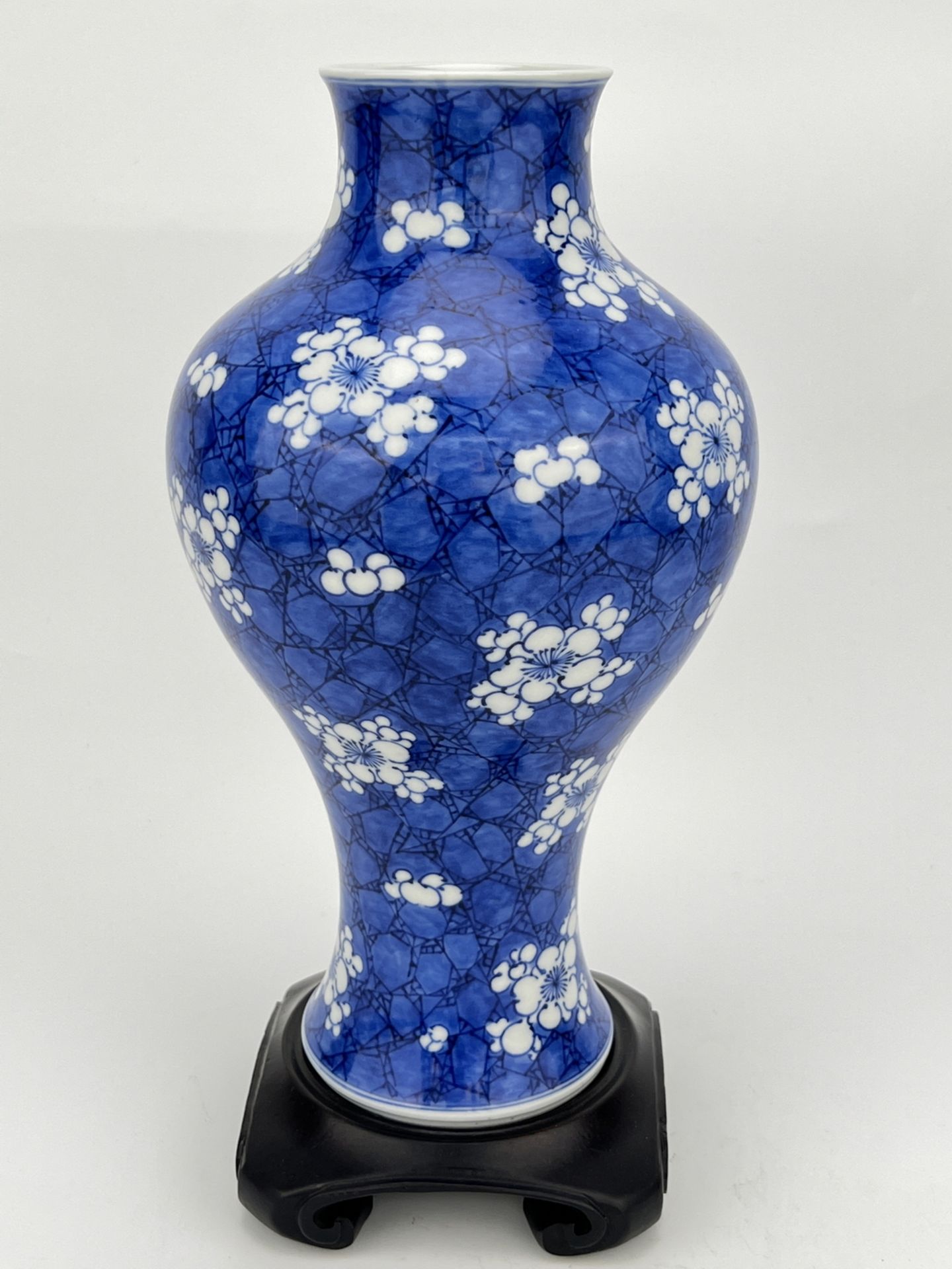 A Chinese Blue&White jar, 17TH/18TH Century Pr.  - Bild 2 aus 9