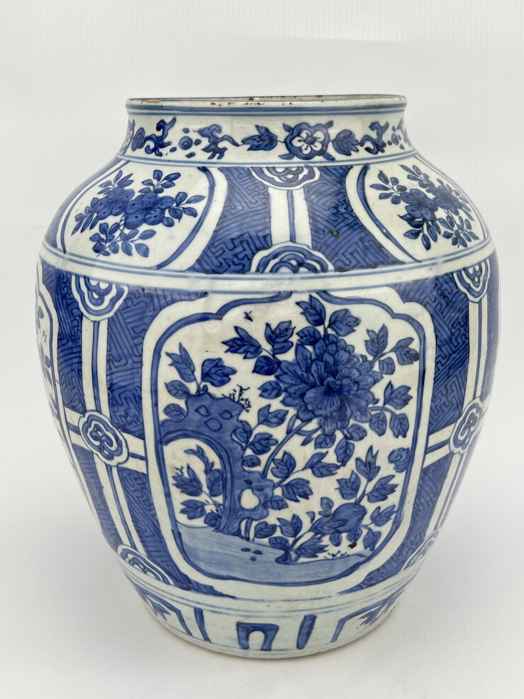 A Chinese Blue&White jar, 16TH/17TH Century Pr.  - Image 6 of 17