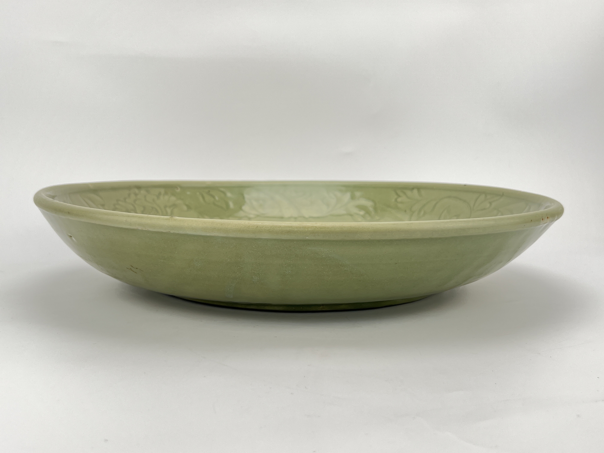 A Chinese celadon dish, 16TH/17TH Century Pr.  - Image 4 of 12