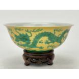 A Chinese Famille Rose bowl, 18TH/19TH Century Pr. 