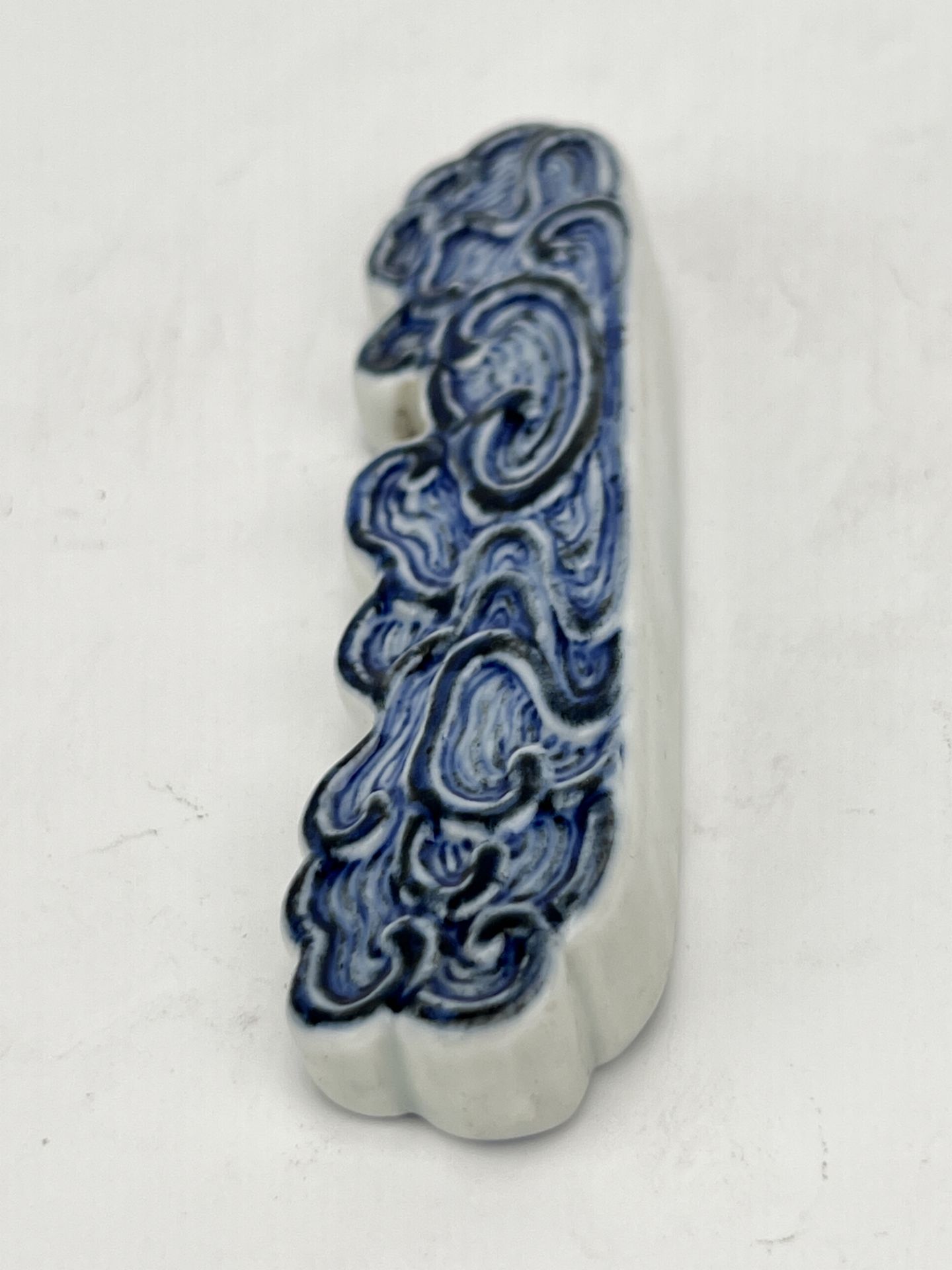 A Chinese Blue&White brushstand, 17TH/18TH Century Pr.  - Image 6 of 6