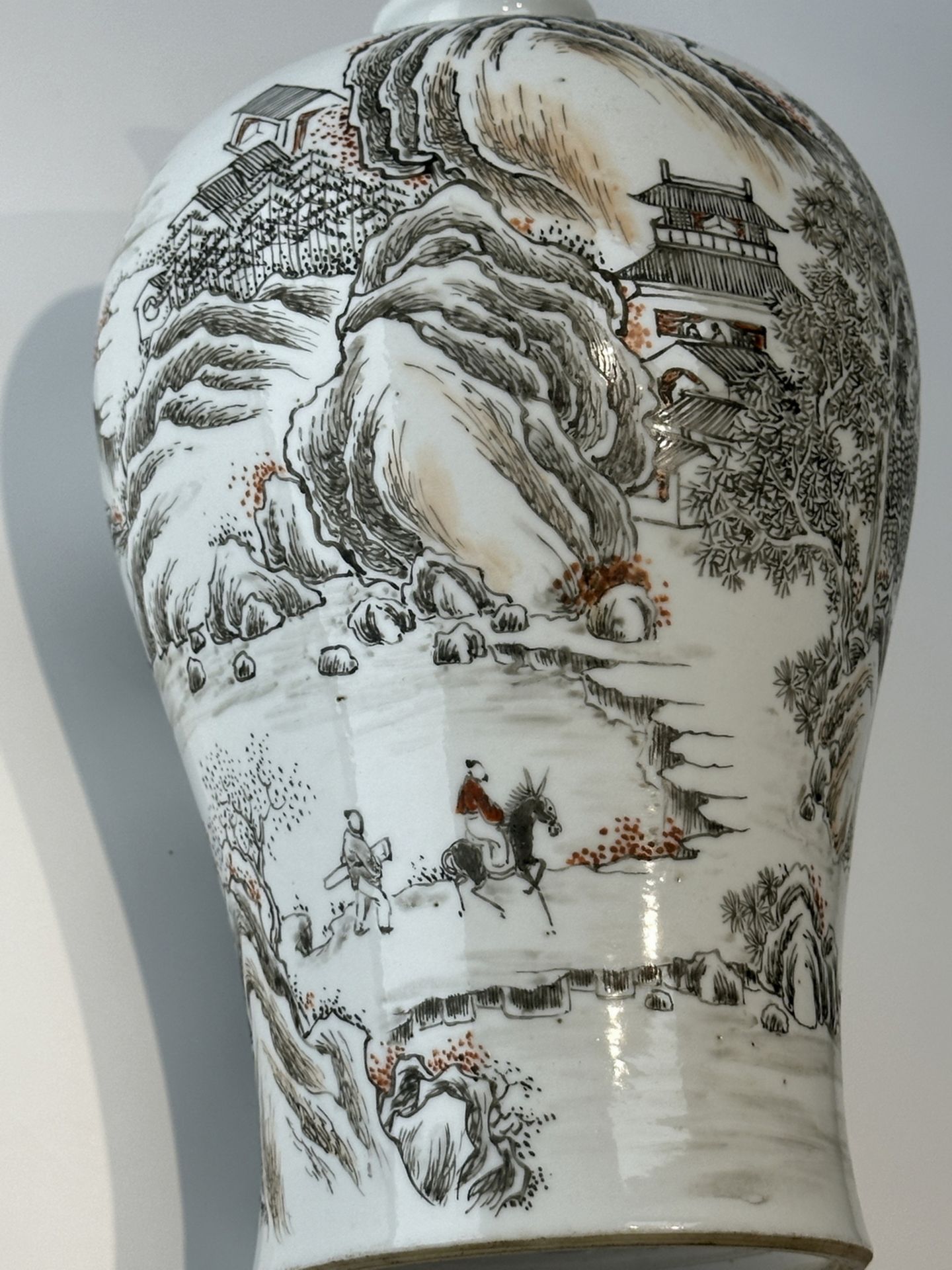 A Chinese Famille Rose vase, 17TH/18TH Century Pr.   - Image 11 of 13