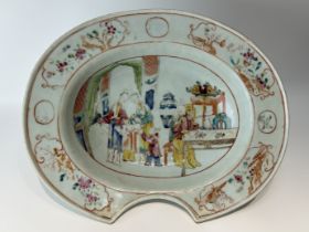 A Chinese Famille Rose dish, 17TH/18TH Century Pr.