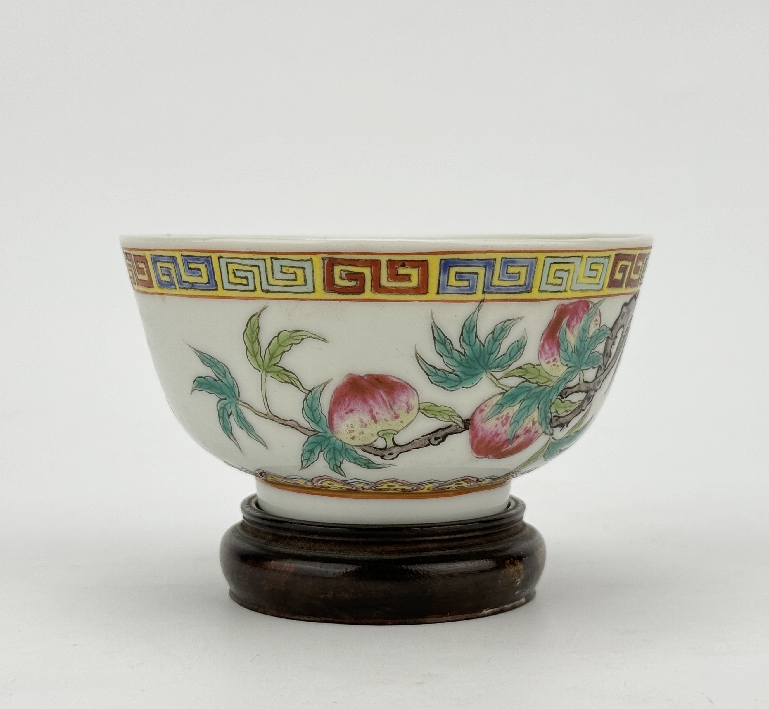 A pair of Chinese Famille Rose bowls, 18TH/19TH Century Pr.  - Image 3 of 7