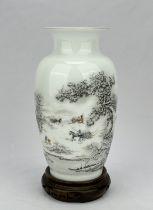 A Chinese Famille Rose vase, 19TH/20TH Century Pr.