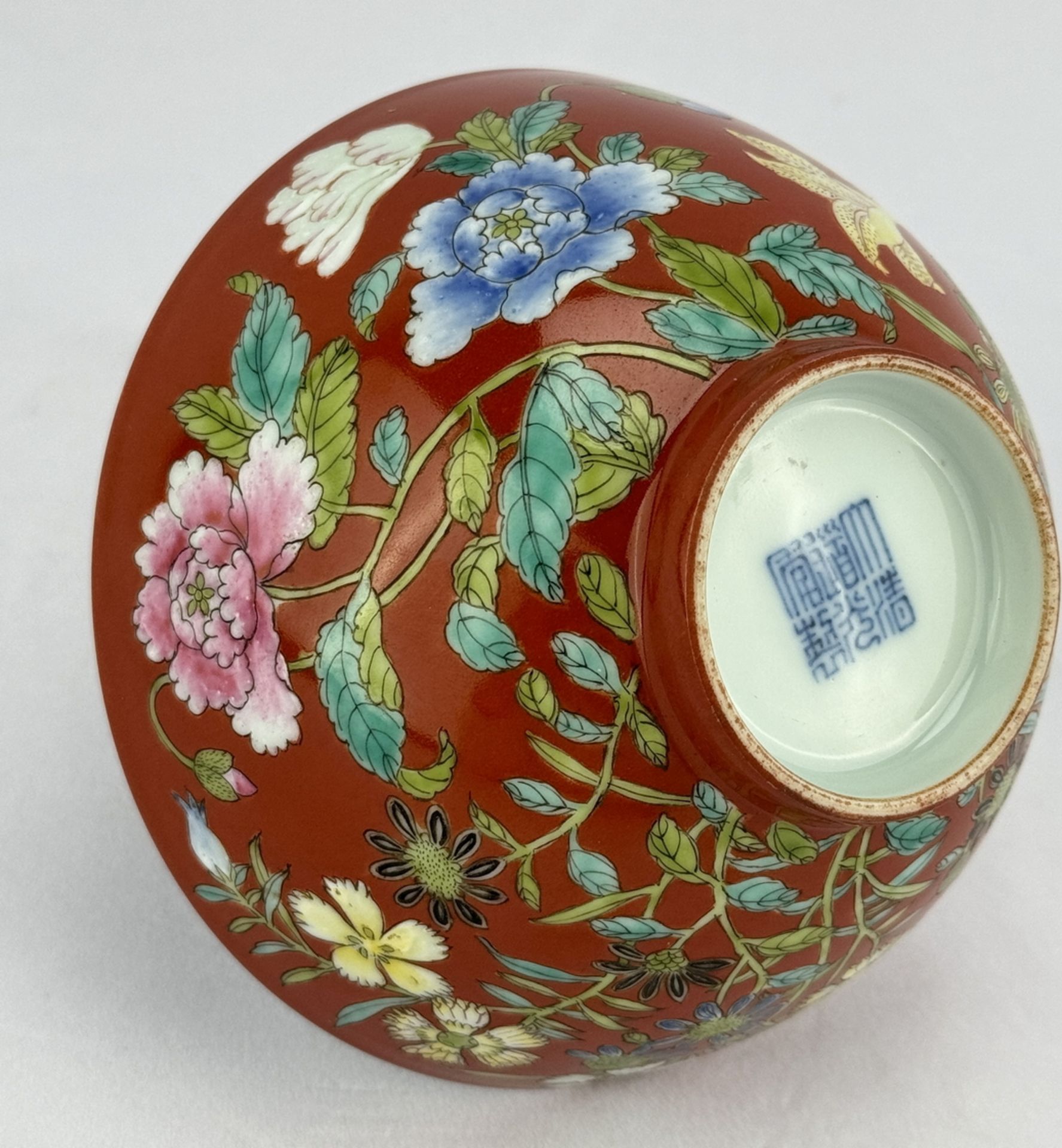 A Chinese Famille Rose bowl, 19TH/20TH Century Pr.  - Bild 8 aus 8