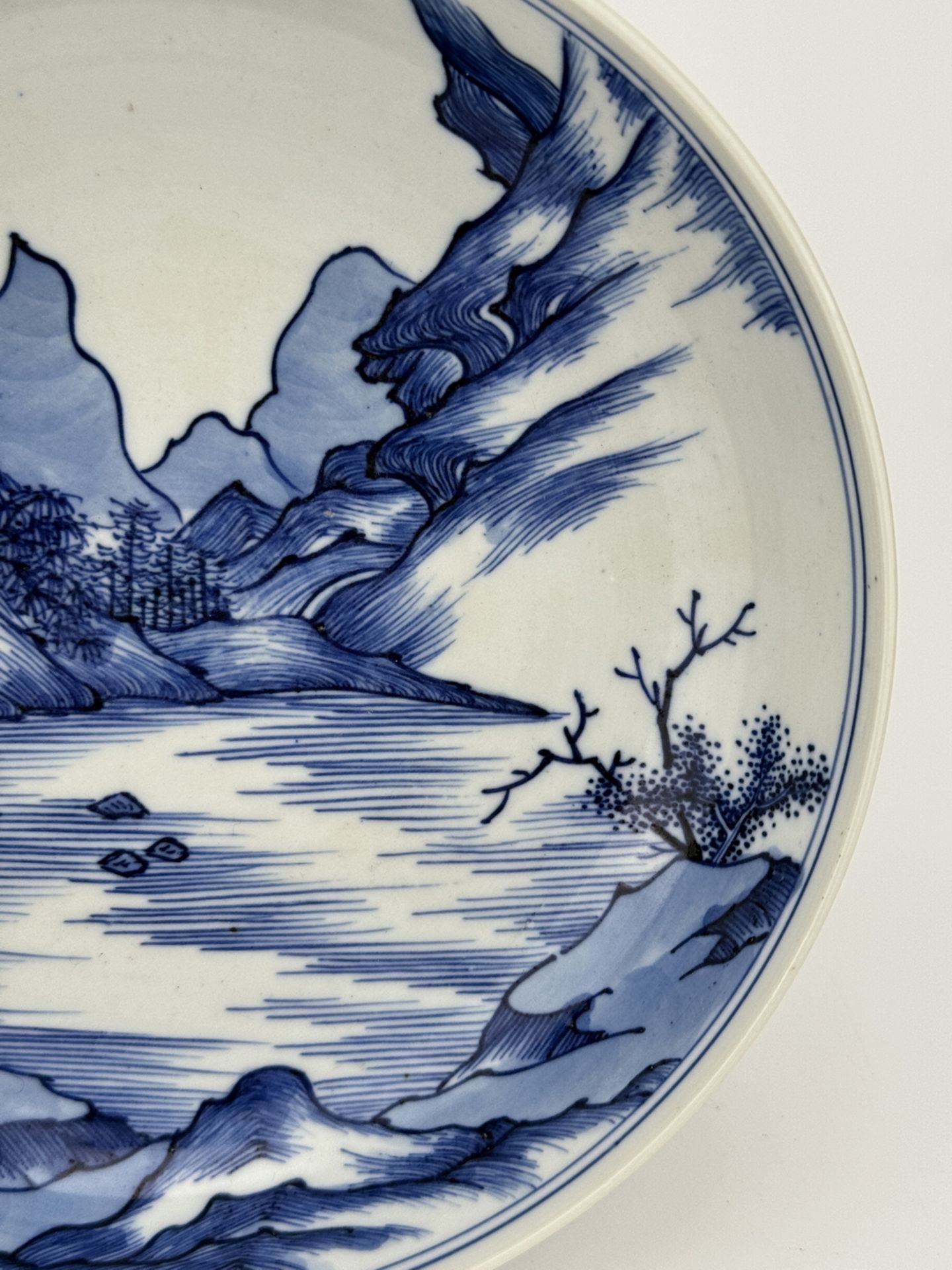A Chinese Famille Rose dish, 18TH/19TH Century Pr.  - Bild 3 aus 5