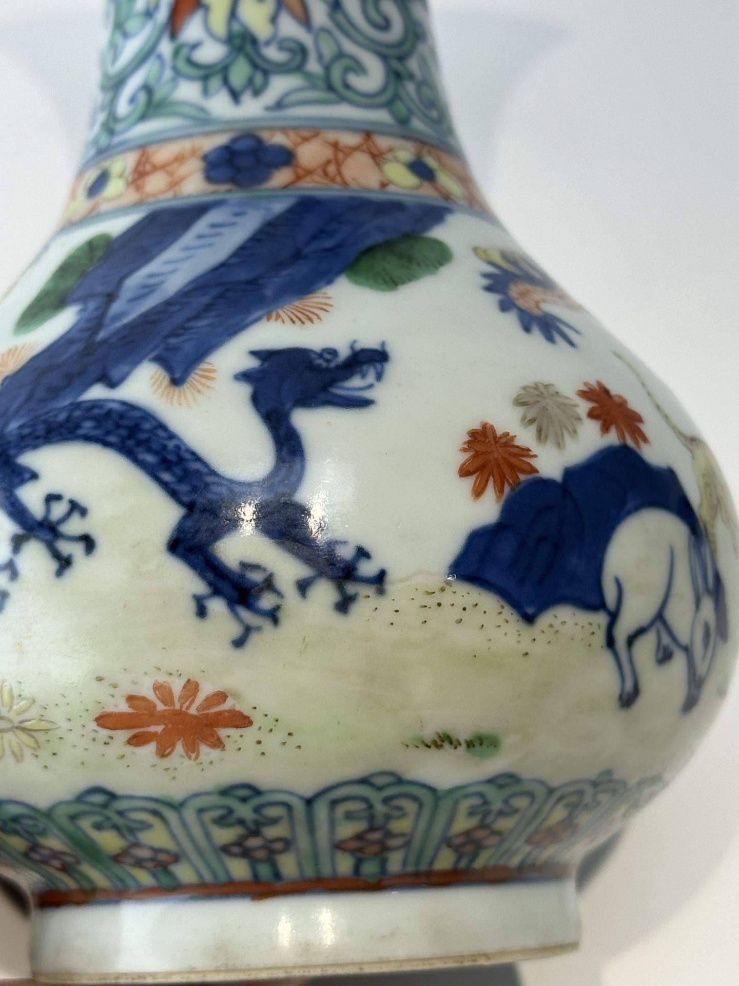 Chinese Doucai Porcelain Vase, Qianlong Mark. - Bild 20 aus 23