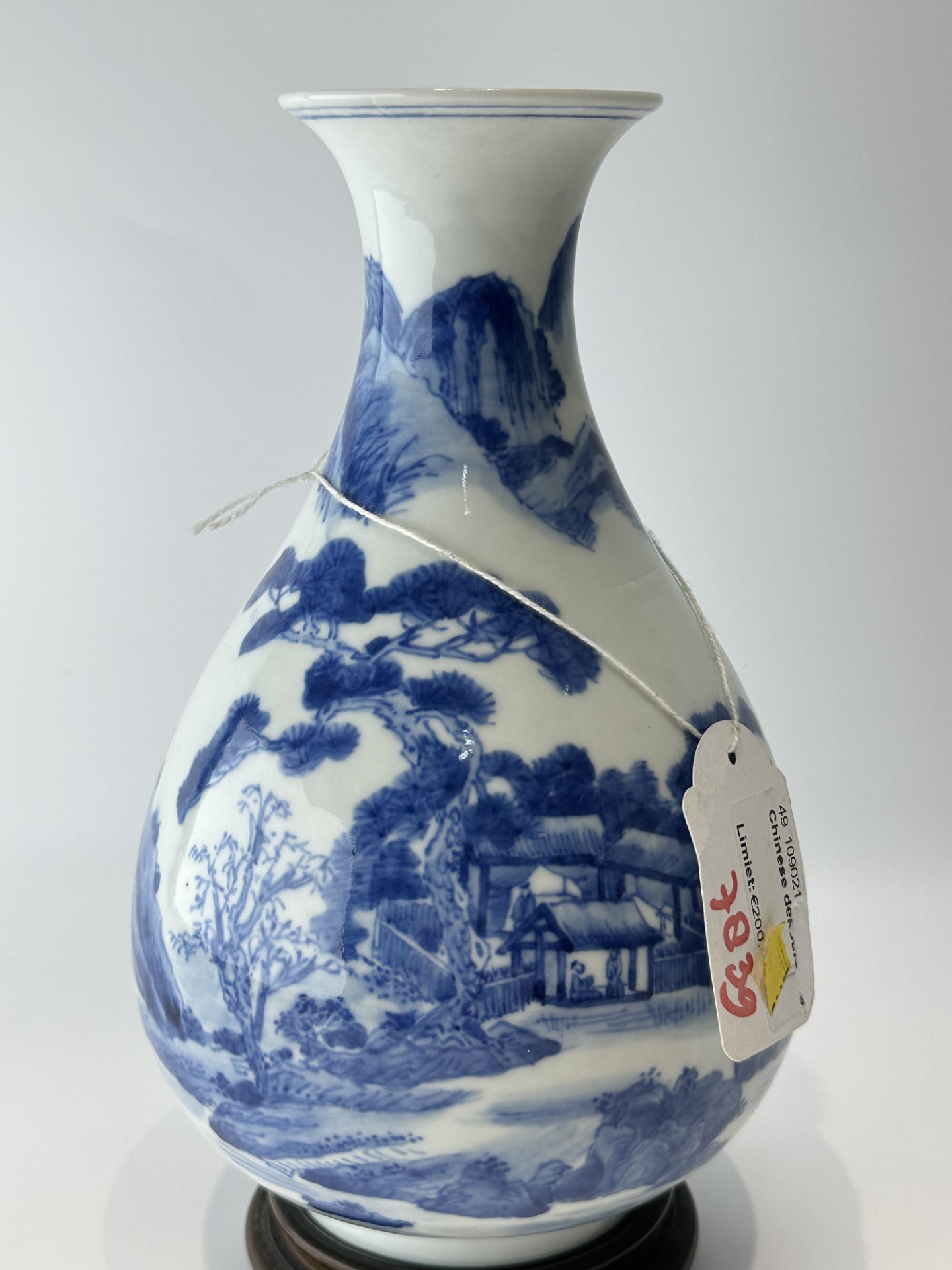 A Chinese Blue&White vase, 18TH/19TH Century Pr.  - Bild 2 aus 13