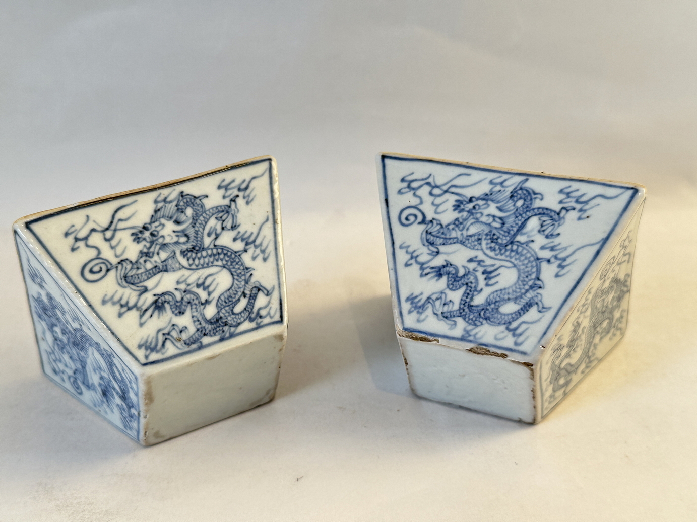 A Chinese blue&white cup, 17TH/18TH Century Pr. - Image 2 of 14