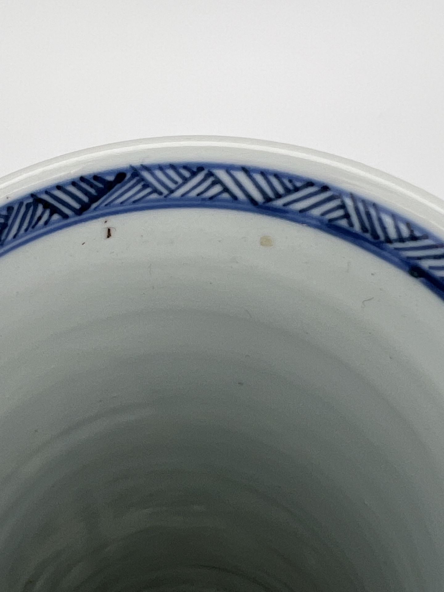 A Chinese Blue&White brushpot, 16TH/17TH Century Pr.  - Image 7 of 10