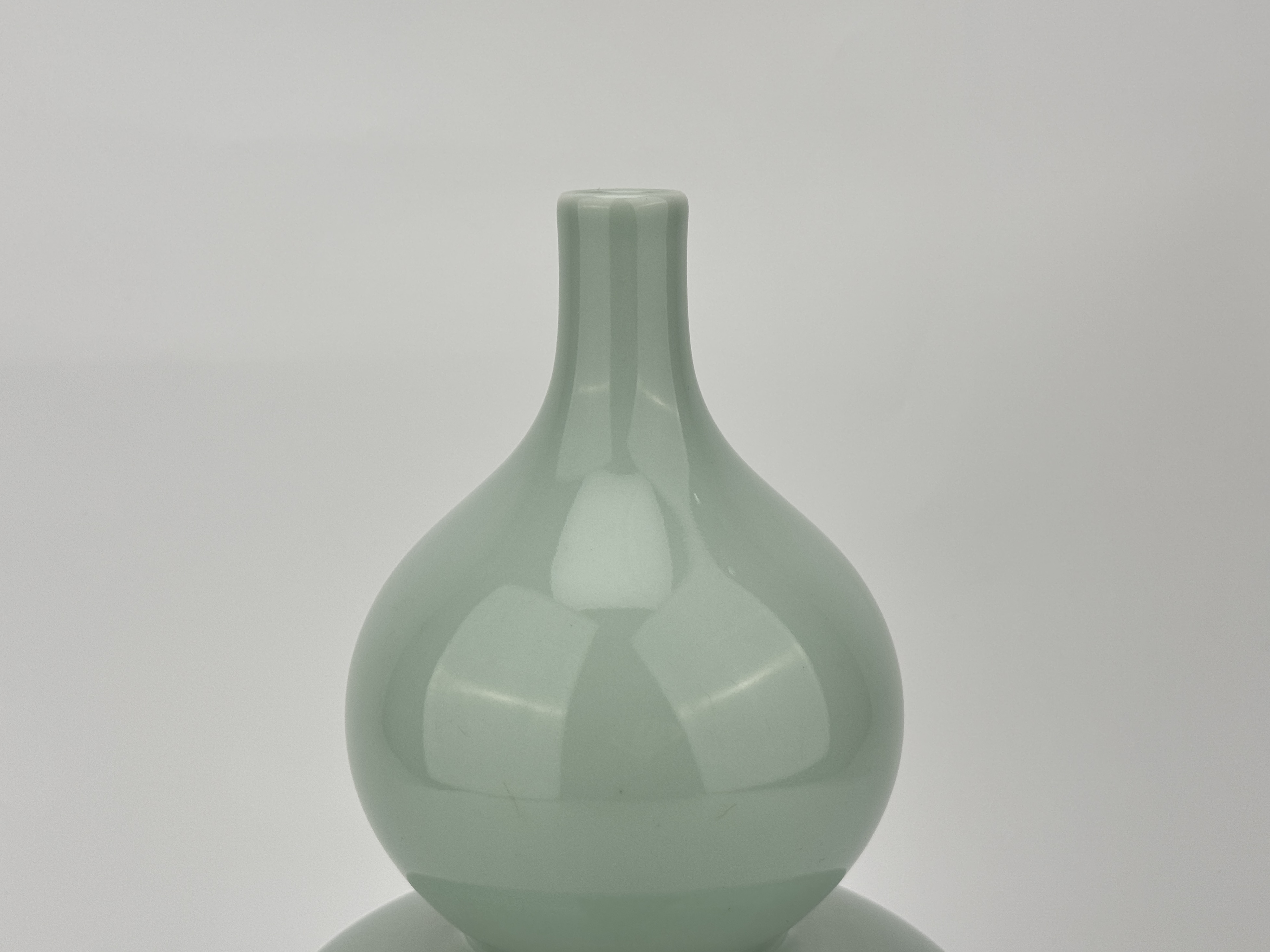 A Chinese pale blue vase, 17TH/18TH Century Pr.  - Image 2 of 4