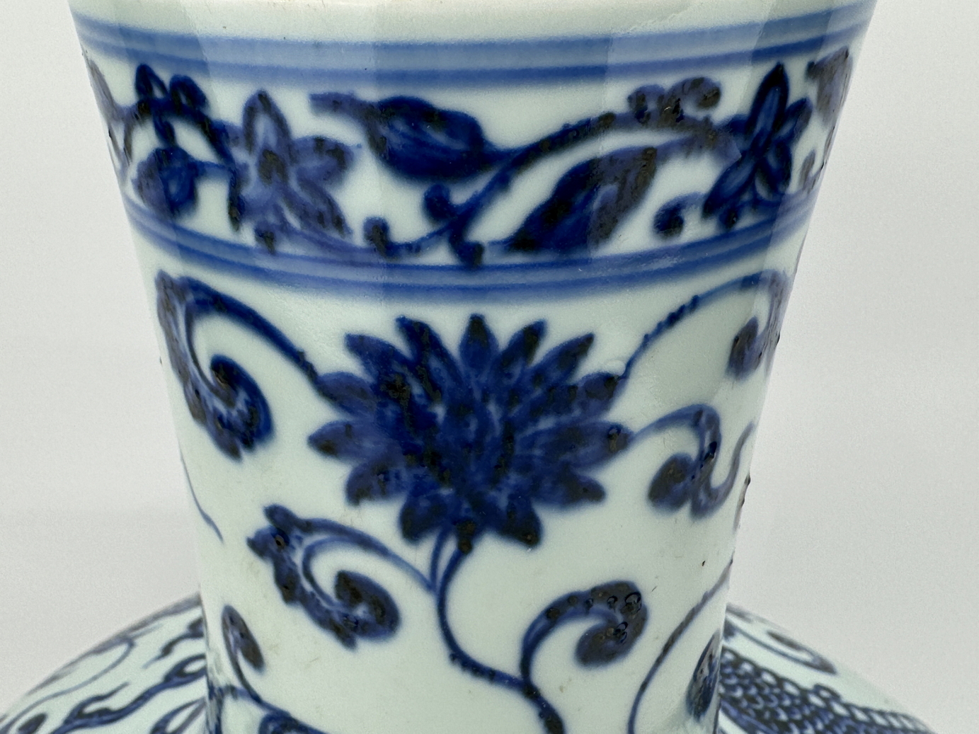 A Chinese Blue&White ball vase, 17TH/18TH Century Pr.  - Image 7 of 15