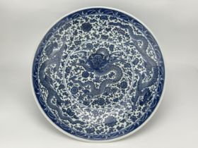 A large Chinese Blue&White dish, 17TH/18TH Century Pr.