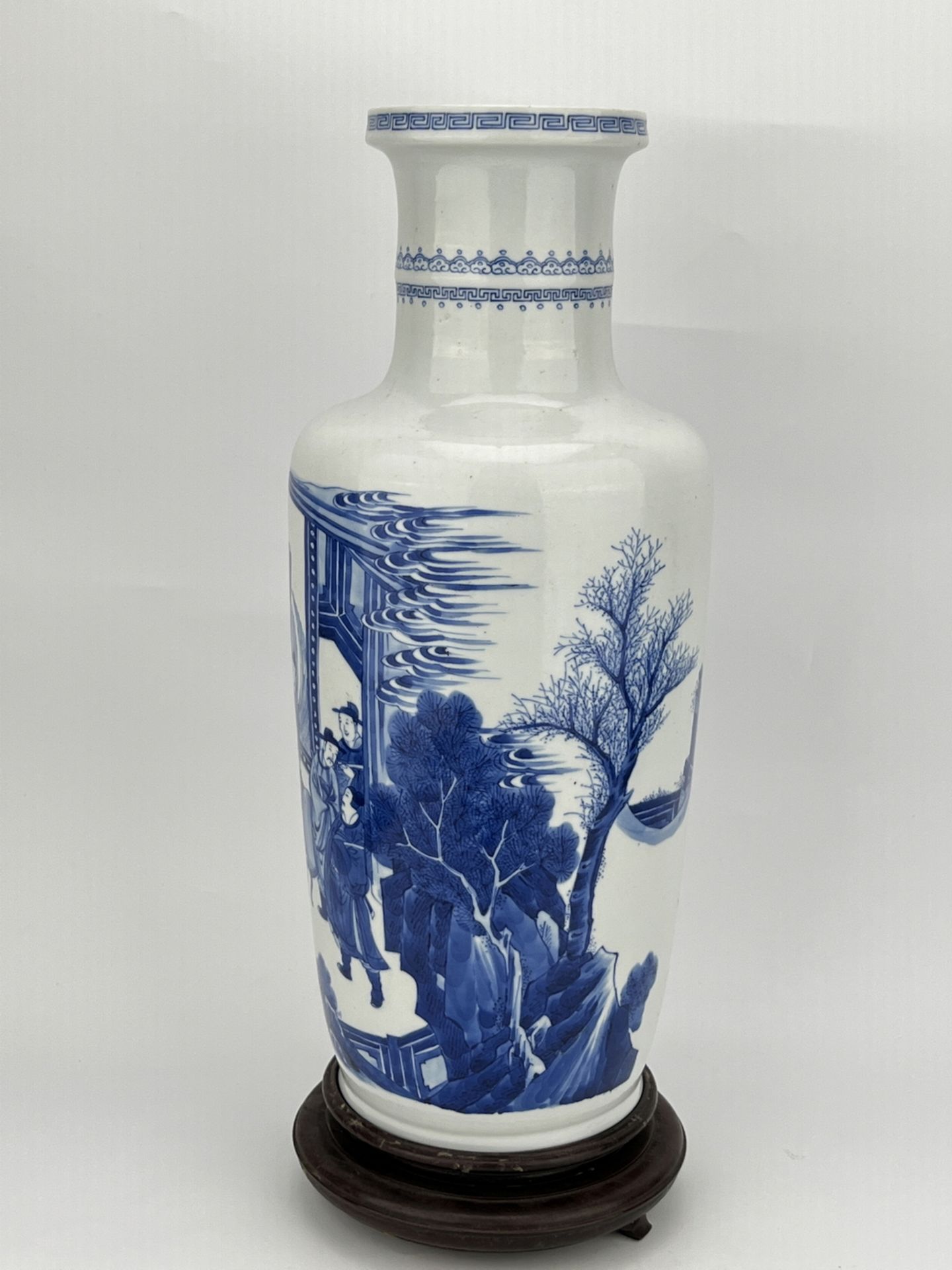 A Chinese Blue&White vase, 17TH/18TH Century Pr.  - Bild 3 aus 14