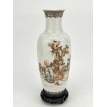 A Chinese Famille Rose gilt vase, 19TH/20TH Century Pr.