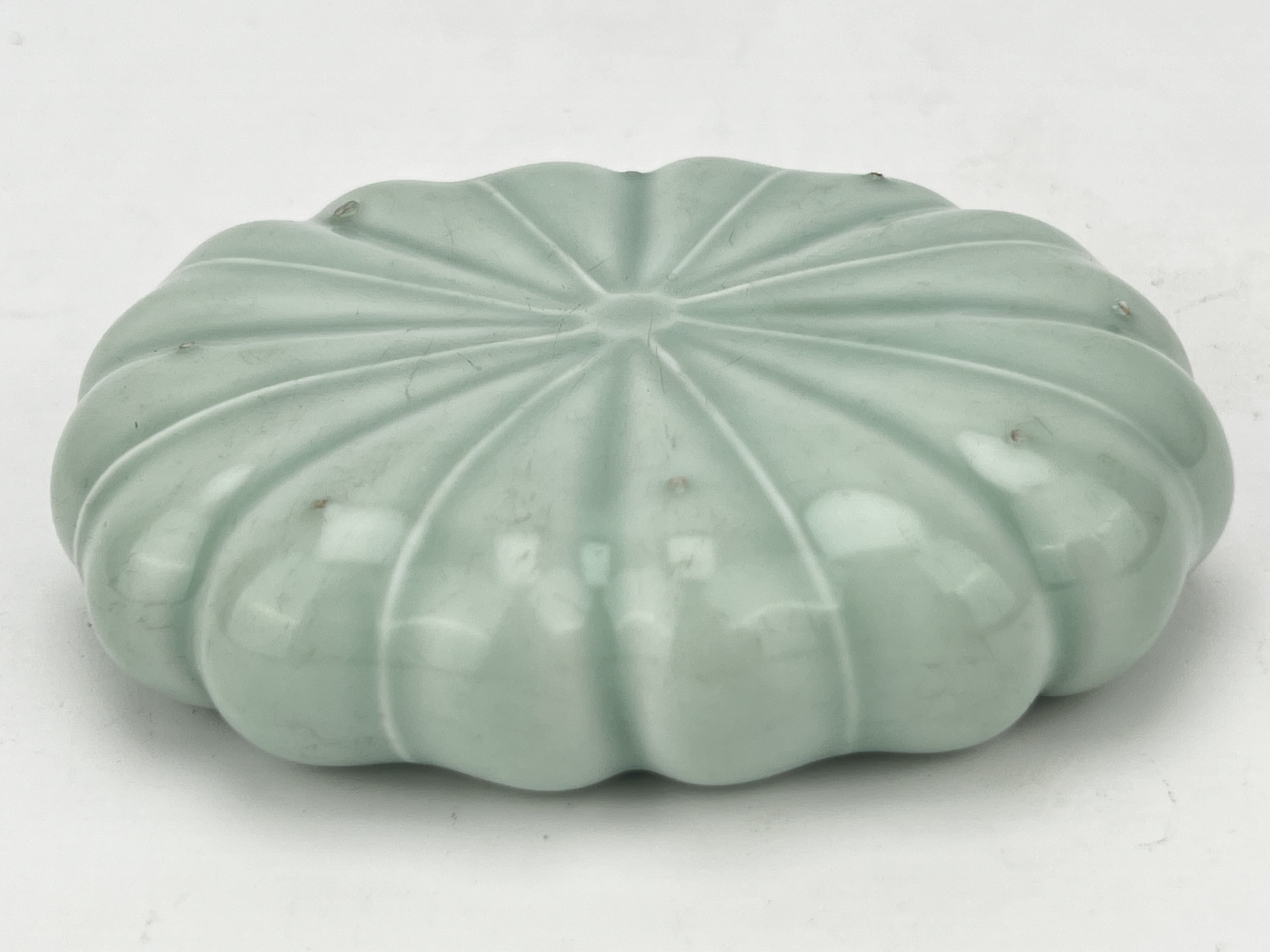 A Chinese sky-blue water pot, 18TH/19TH Century Pr.  - Image 3 of 5