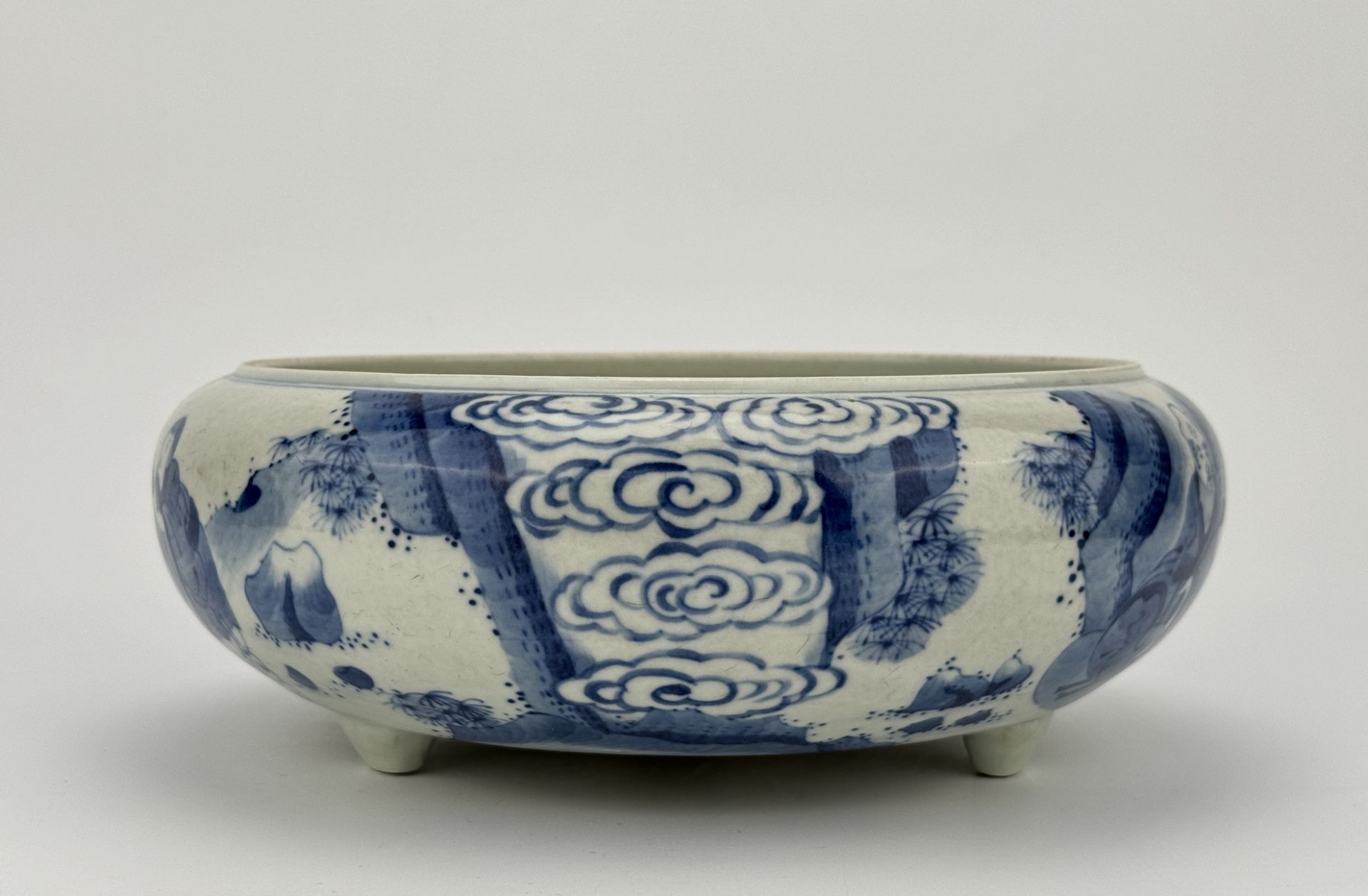 A Chinese Blue&White censor, 17TH/18TH Century Pr.  - Image 3 of 8