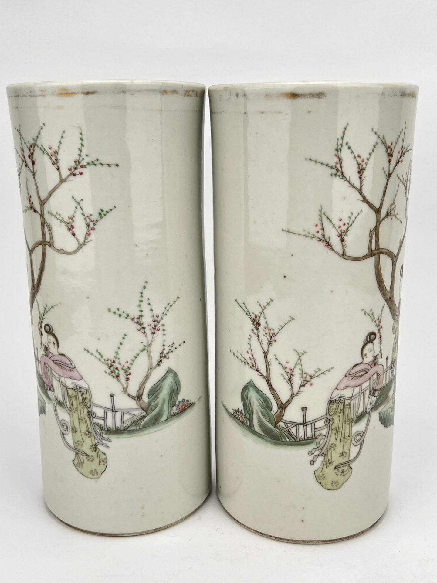 A pair of Chinese vases, 19TH/20TH Century Pr.  - Bild 3 aus 10