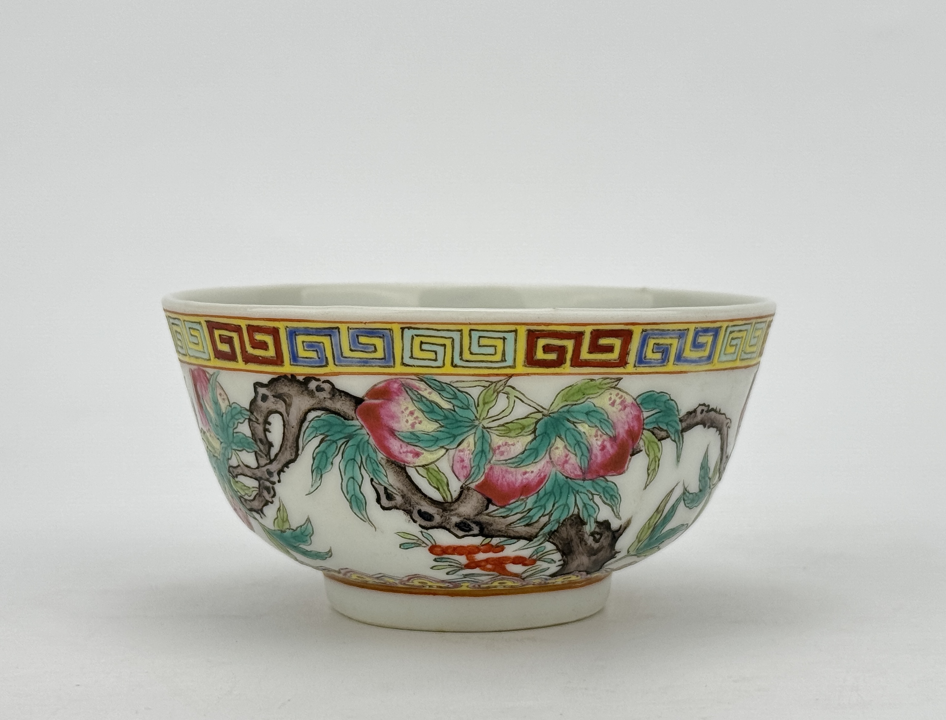 A pair of Chinese Famille Rose bowls, 18TH/19TH Century Pr.  - Image 2 of 7