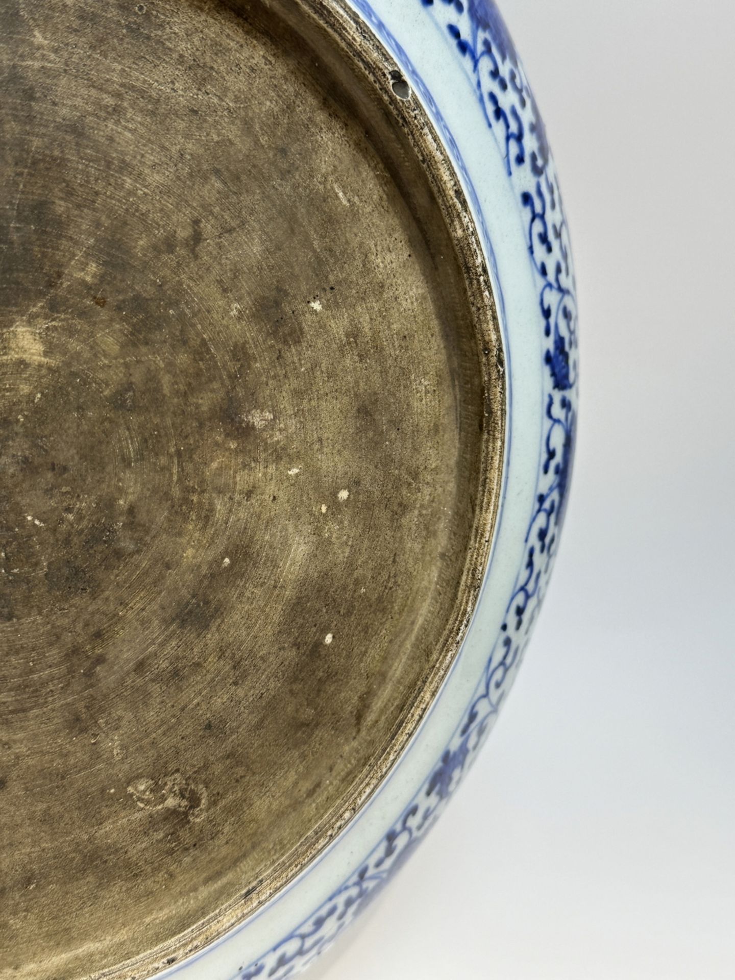 A Chinese Blue&White dish, 17TH/18TH Century Pr.  - Bild 11 aus 14