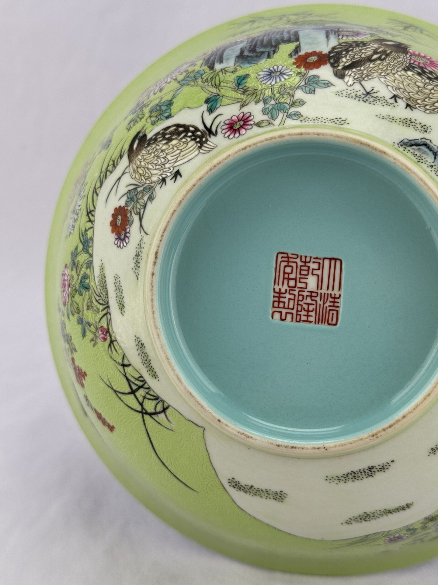 A Chinese Famille Rose bowl, 17TH/18TH Century Pr.  - Bild 7 aus 7