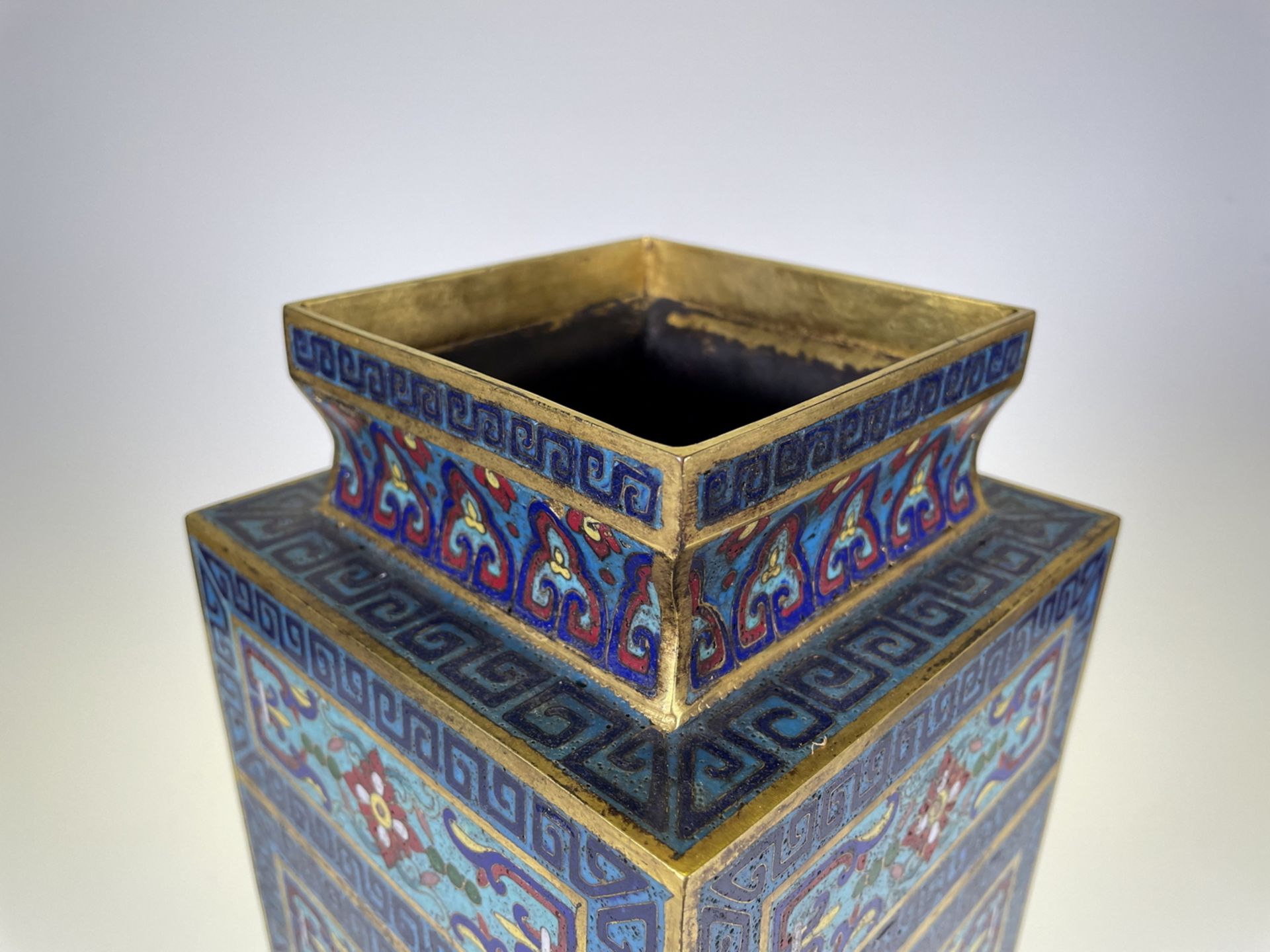 FINE CHINESE CLOISONNE, 17TH/19TH Century Pr.  Collection of NARA private gallary. - Bild 4 aus 10