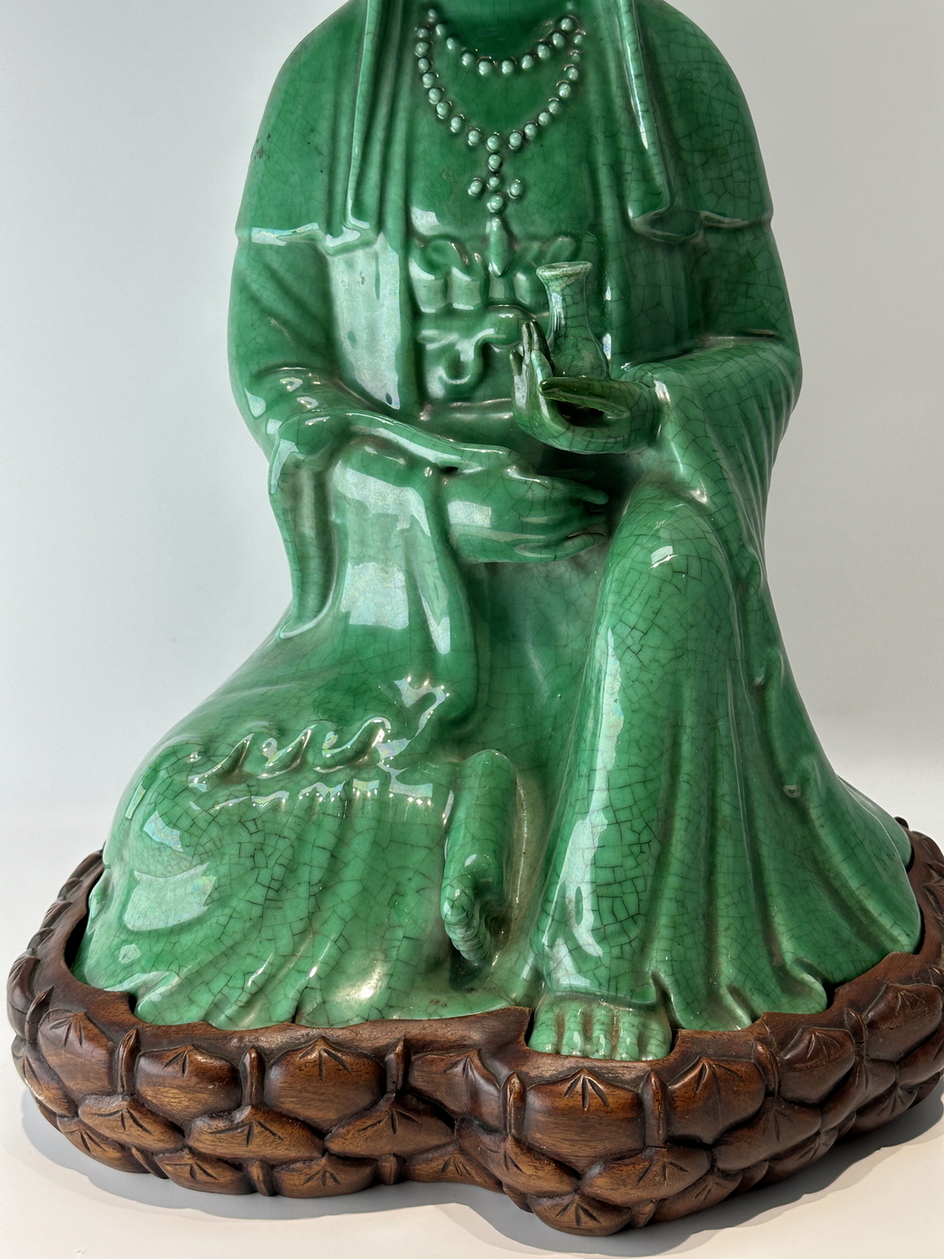 A Chinese porcelain figure, 17TH/18TH Century Pr.  - Image 4 of 23