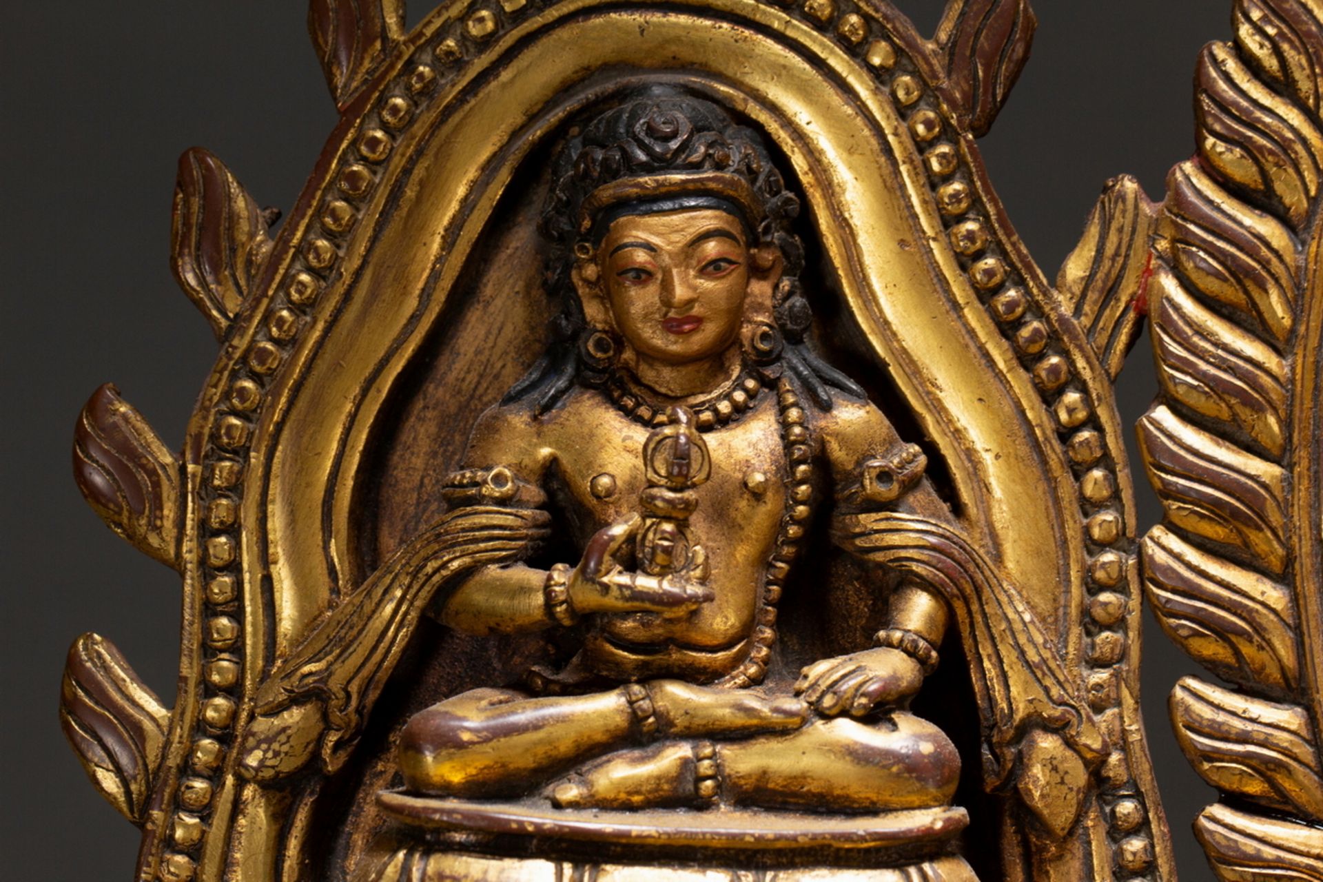 A Chinese bronze figure, 16TH/17TH Century Pr.Collection of NARA private gallary.  - Bild 6 aus 17