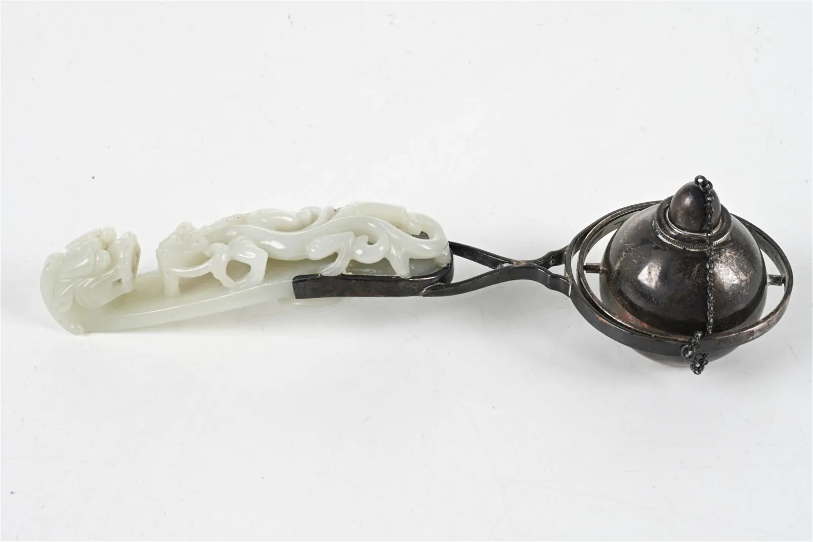 18TH C. CHINESE CARVED JADE SILVER-MOUNTED LAMP - Image 2 of 16
