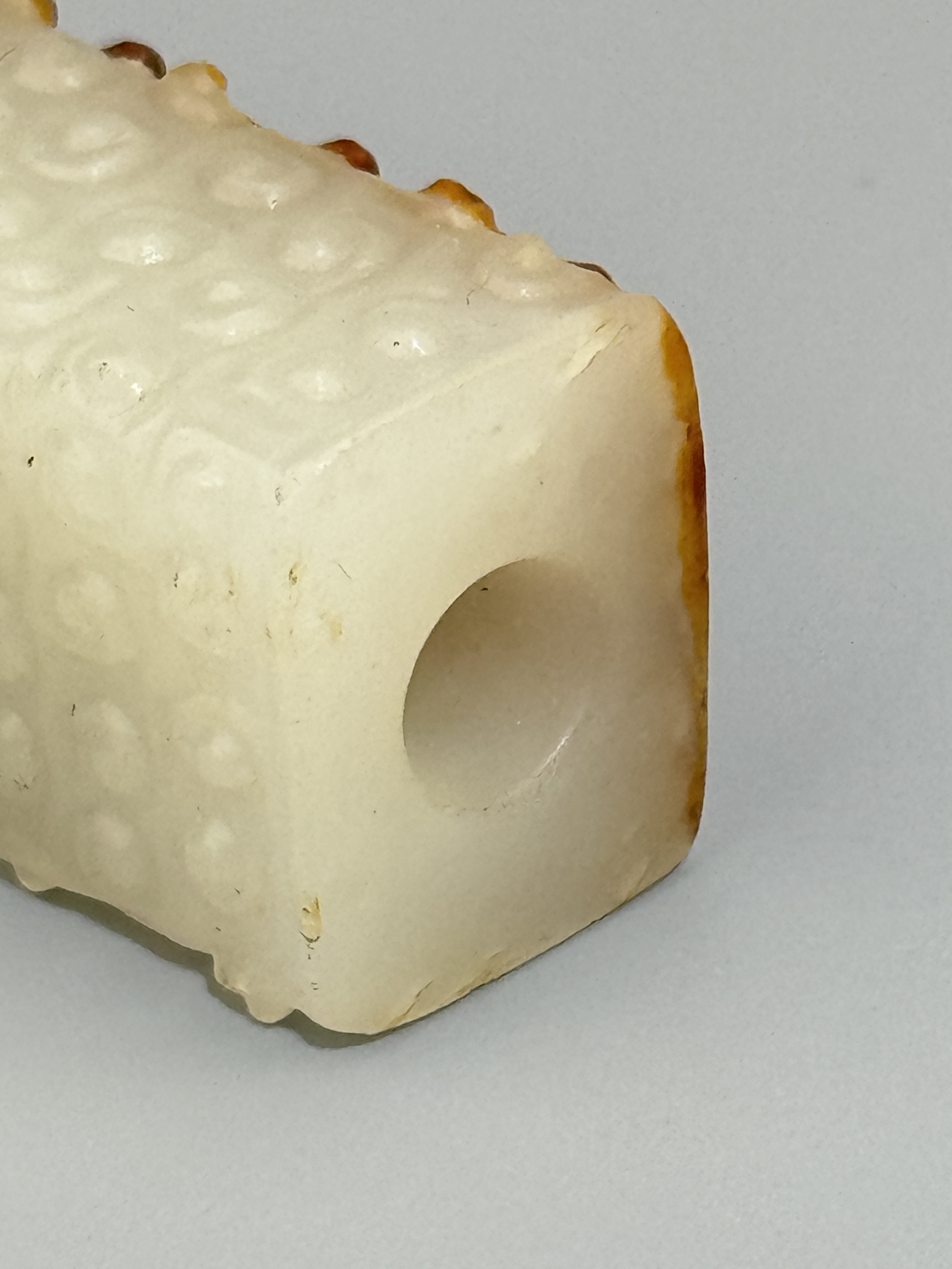 A Chinese jade ornament, 13TH/16TH Century Pr.Collection of NARA private gallary.  - Image 5 of 8