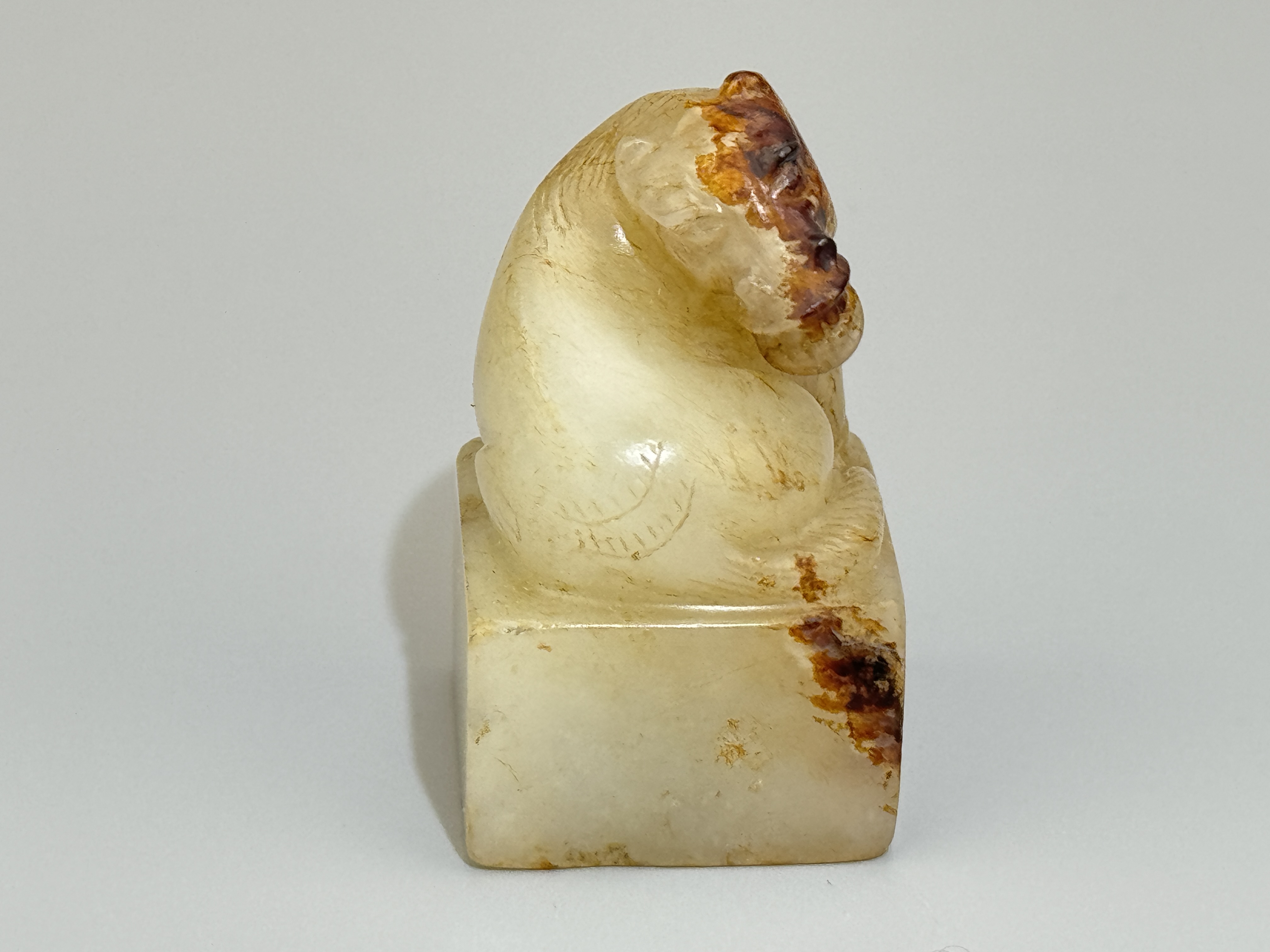 A Chinese jade ornament, 13TH/16TH Century Pr.Collection of NARA private gallary.  - Image 4 of 9