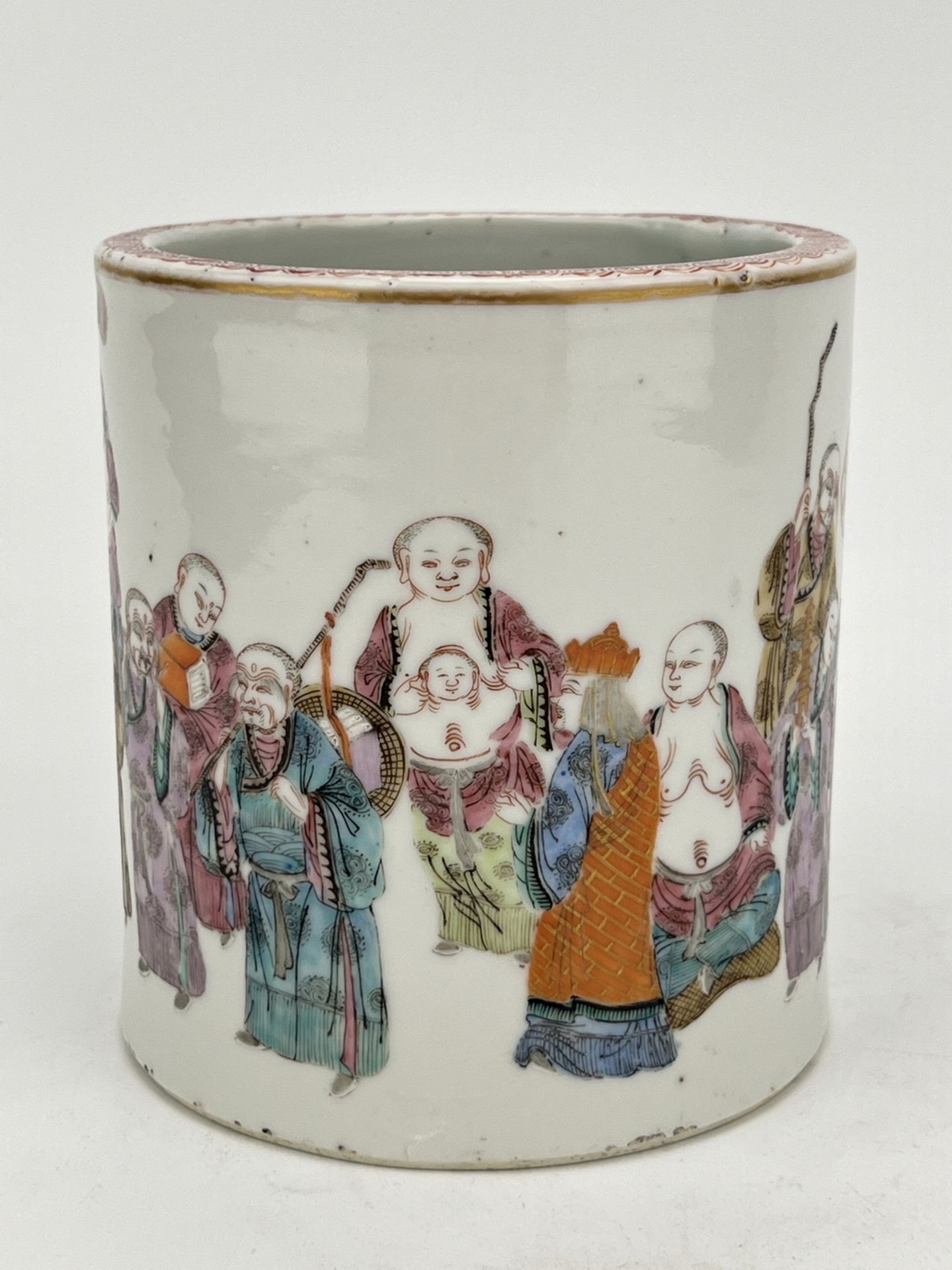 A Chinese Famille Rose brushpot, 18TH/19TH Century Pr.  - Image 2 of 9