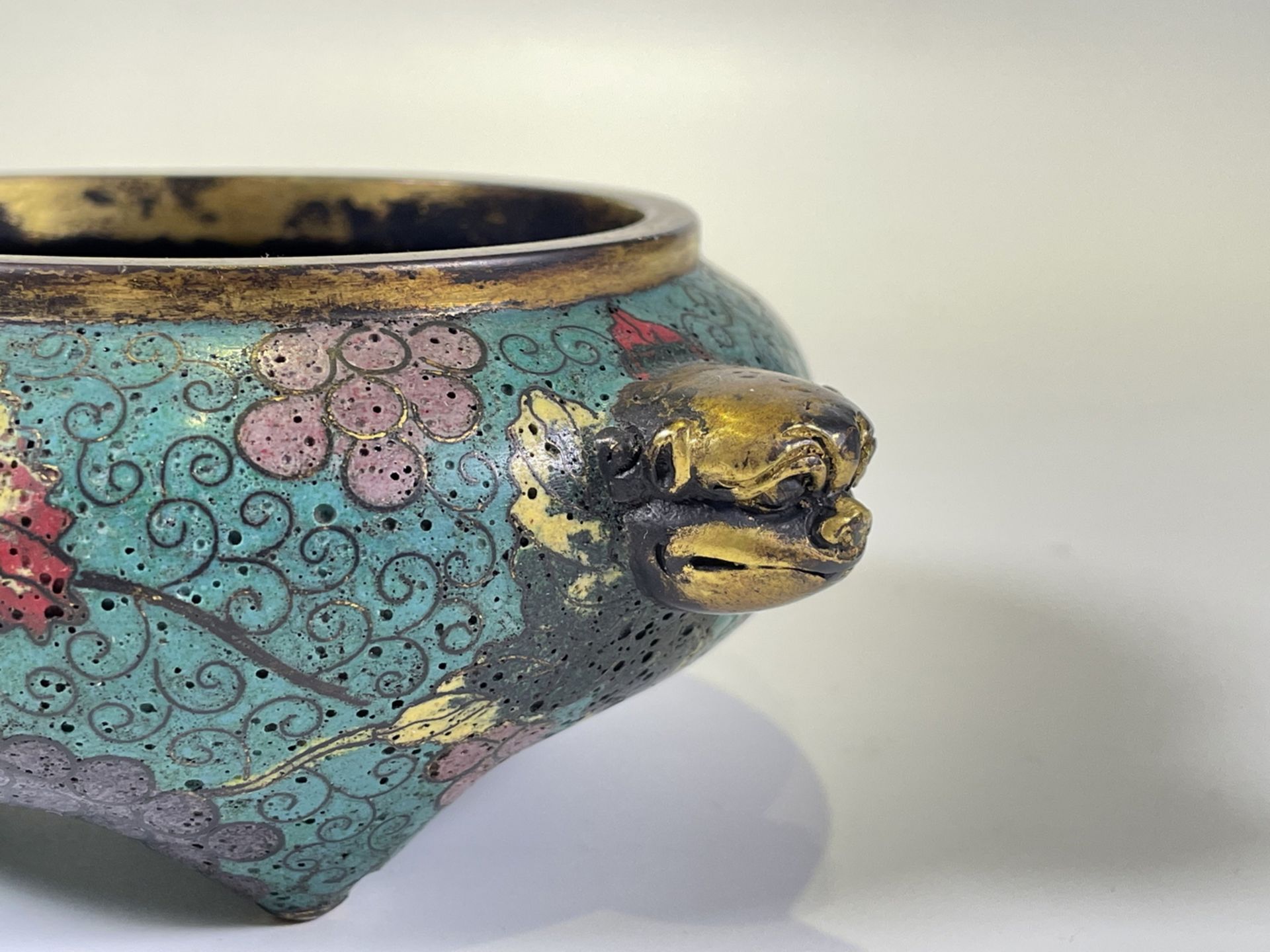 FINE CHINESE CLOISONNE, 17TH/18TH Century Pr.  Collection of NARA private gallary.  - Bild 6 aus 9