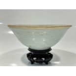 A Chinese pale celadon bowl, 16/17 Century Pr.