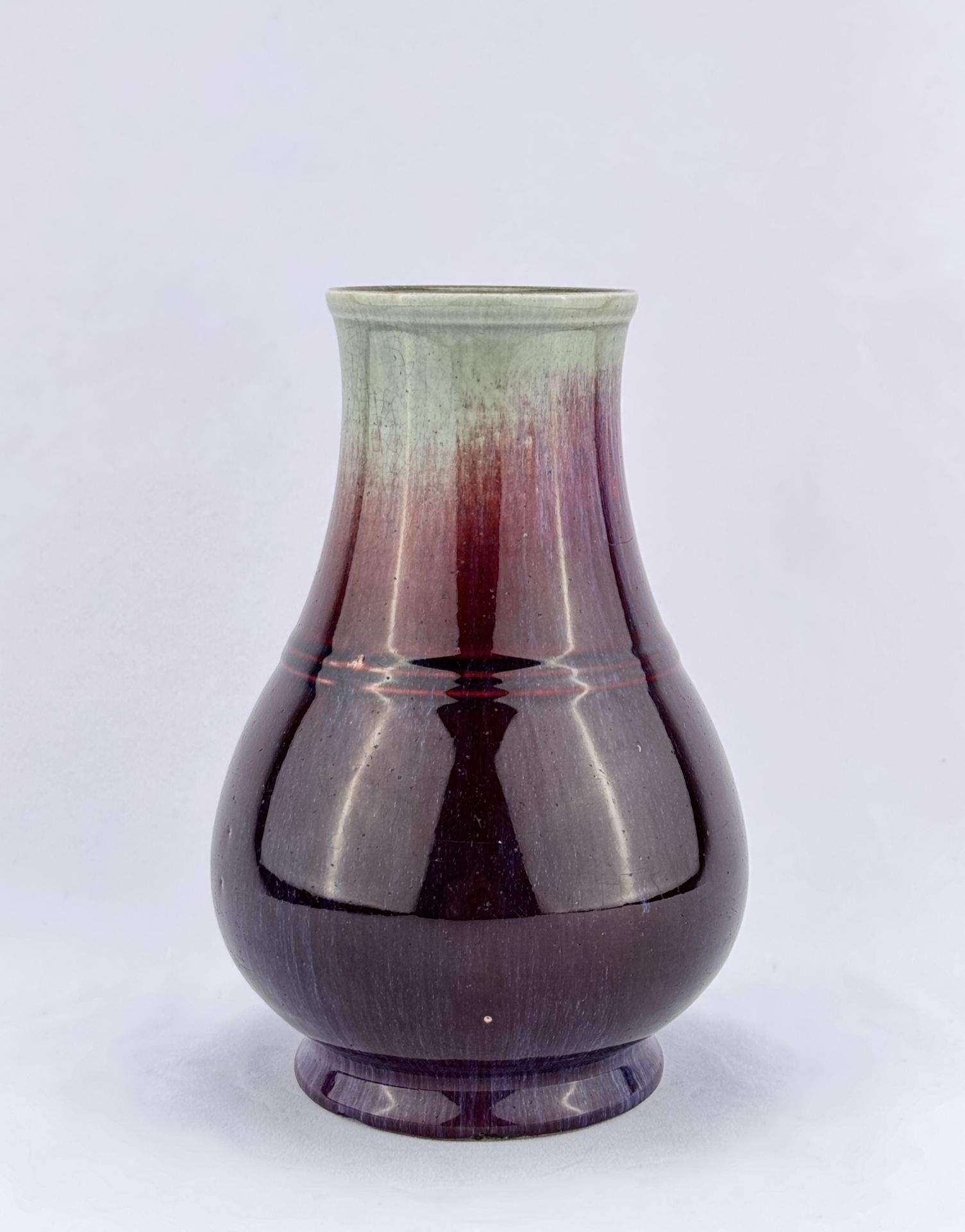 A Chinese red monochrome vase, 17TH/18TH Century Pr.  - Image 2 of 7