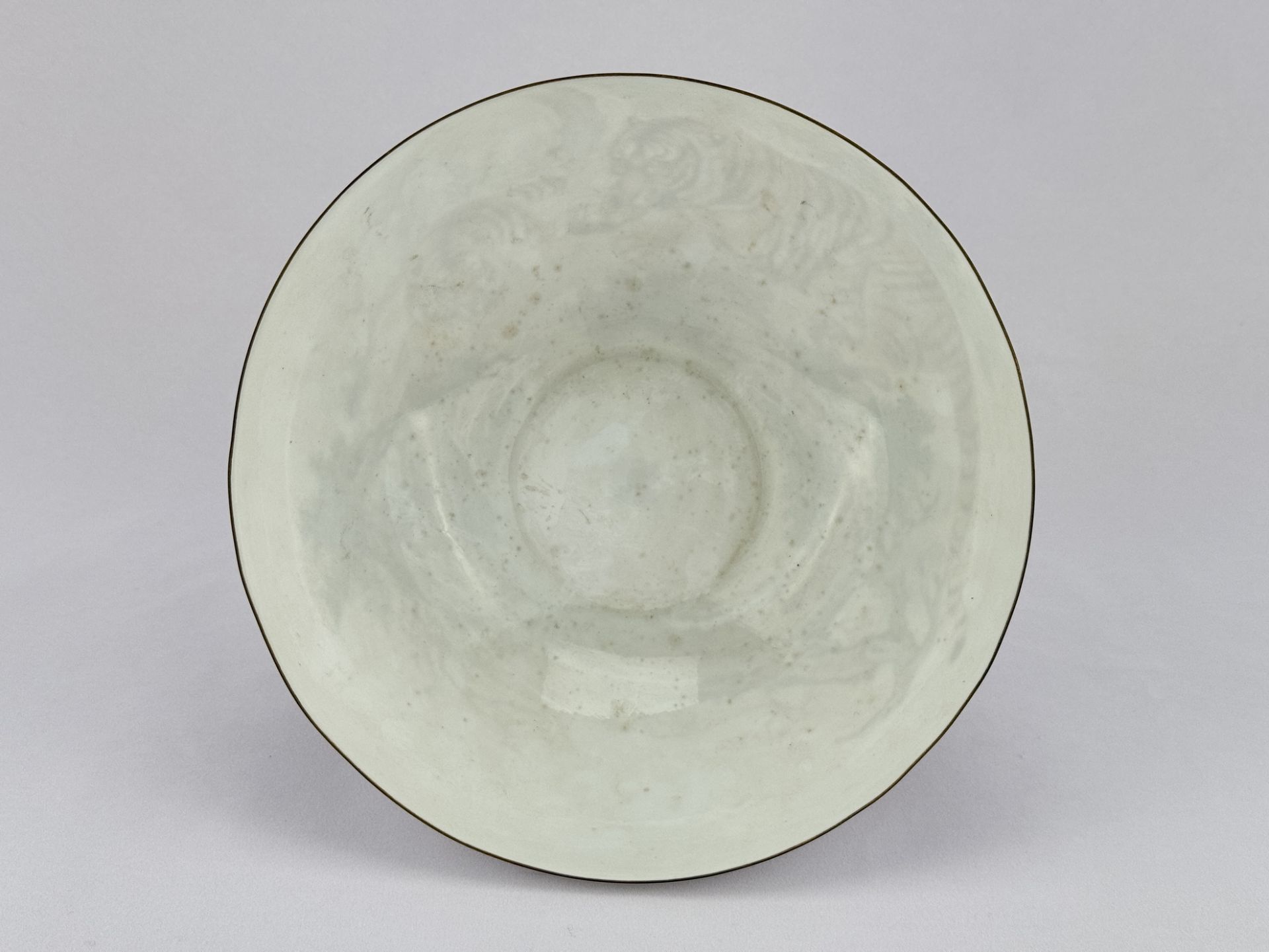 A Chinese Famille Rose bowl, 19TH/20TH Century Pr.  - Image 4 of 8