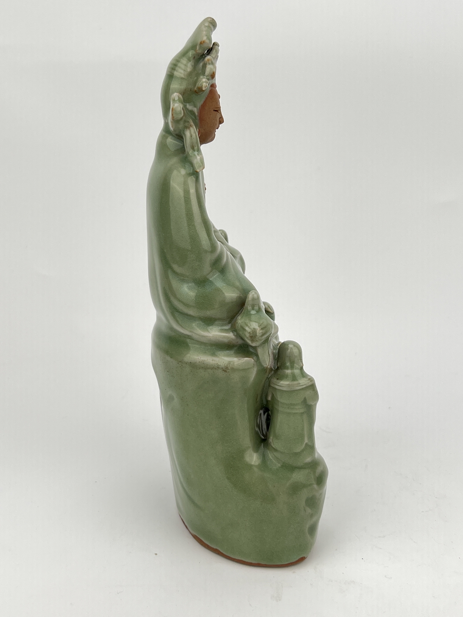 A Chinese porcelain figure, 17TH/18TH Century Pr.  - Image 4 of 8