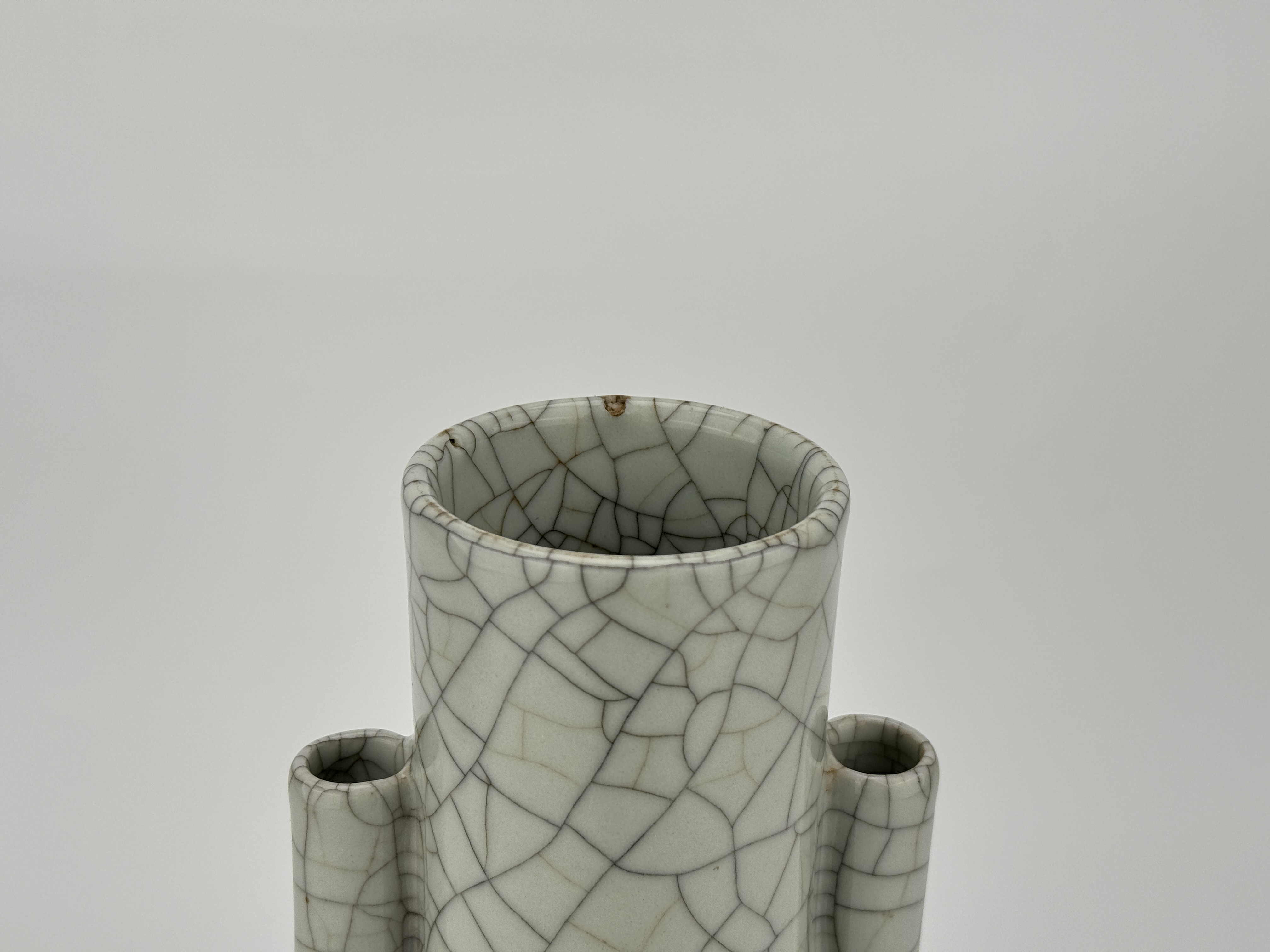 A Chinese celadon vase, 18TH/19TH Century Pr.  - Image 3 of 8