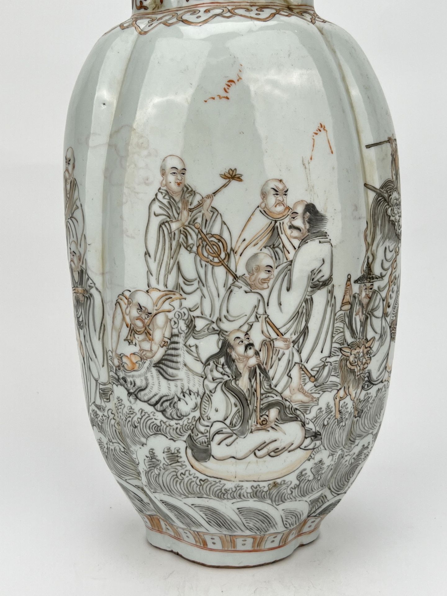 A Chinese Famille Rose vase, 17TH/18TH Century Pr.  - Image 3 of 11