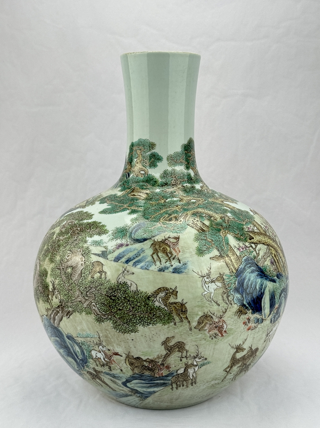 A Chinese porcelain vase, 18TH/19TH Century Pr.  - Image 4 of 14