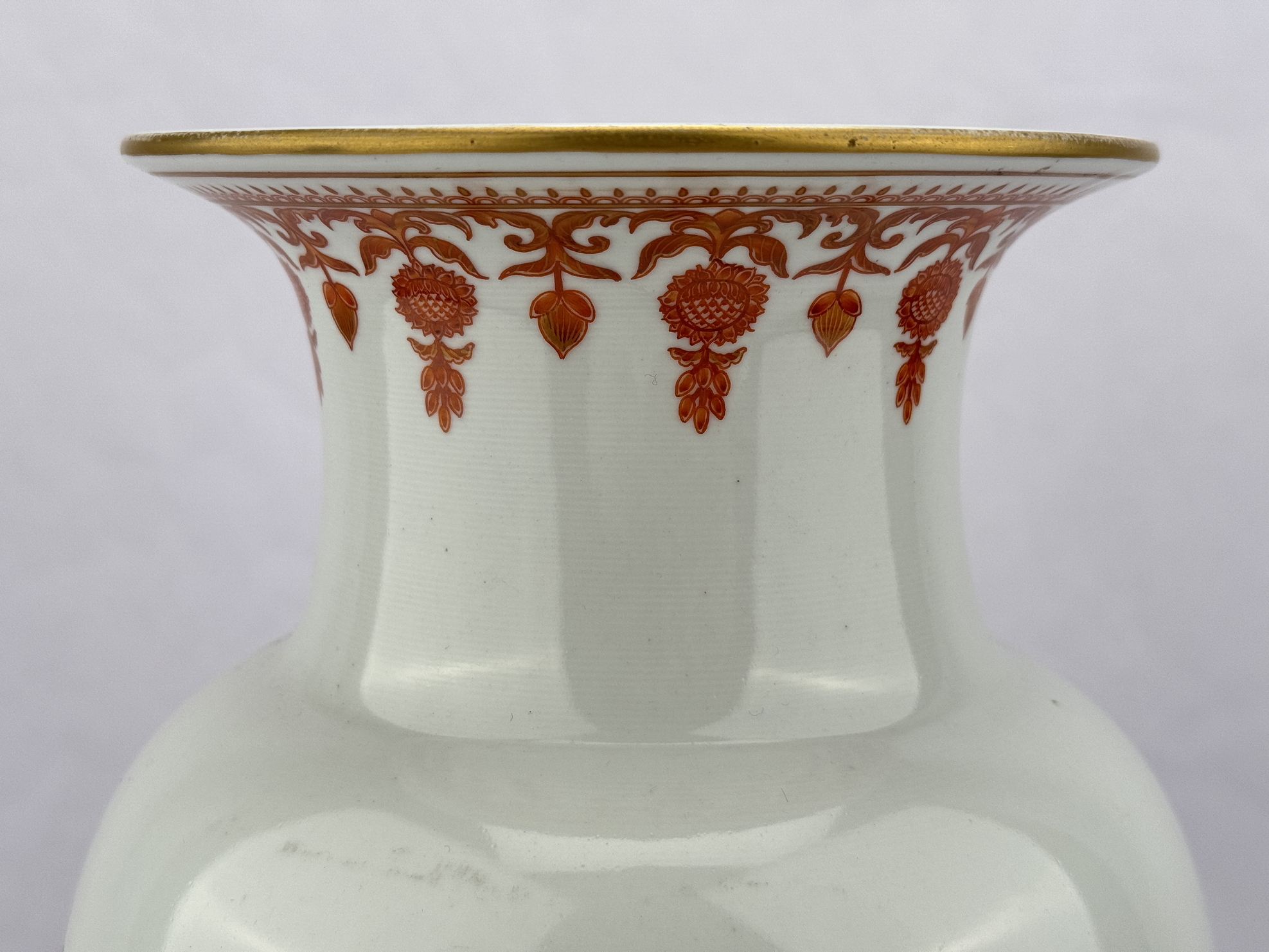 A Chinese porcelain vase, 19TH/21TH Century Pr. - Image 6 of 13