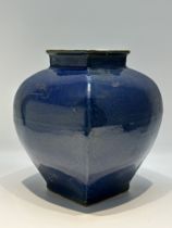 A Chinese blue monochorome vase, 17TH/18TH Century Pr.