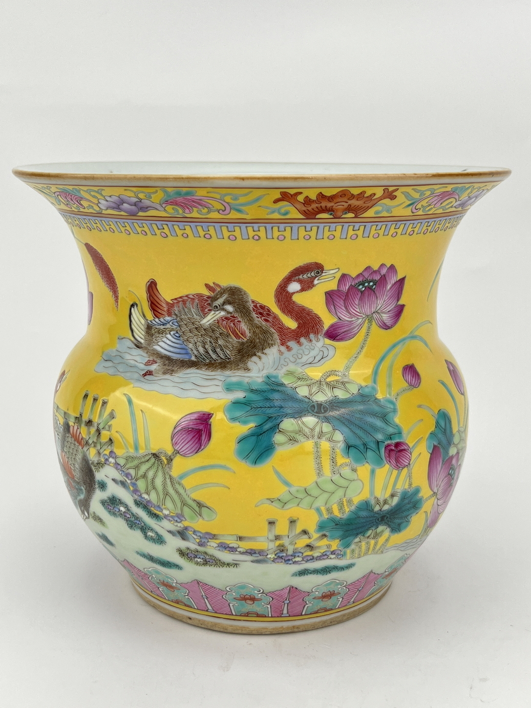 A Chinese Famille Rose vase, 19TH/20TH Century Pr.  - Image 3 of 9