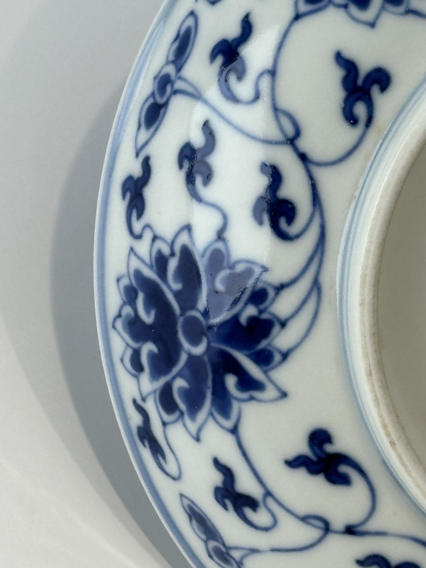 A Chinese Blue&white dish, 19TH/20TH Century Pr.  - Bild 6 aus 8
