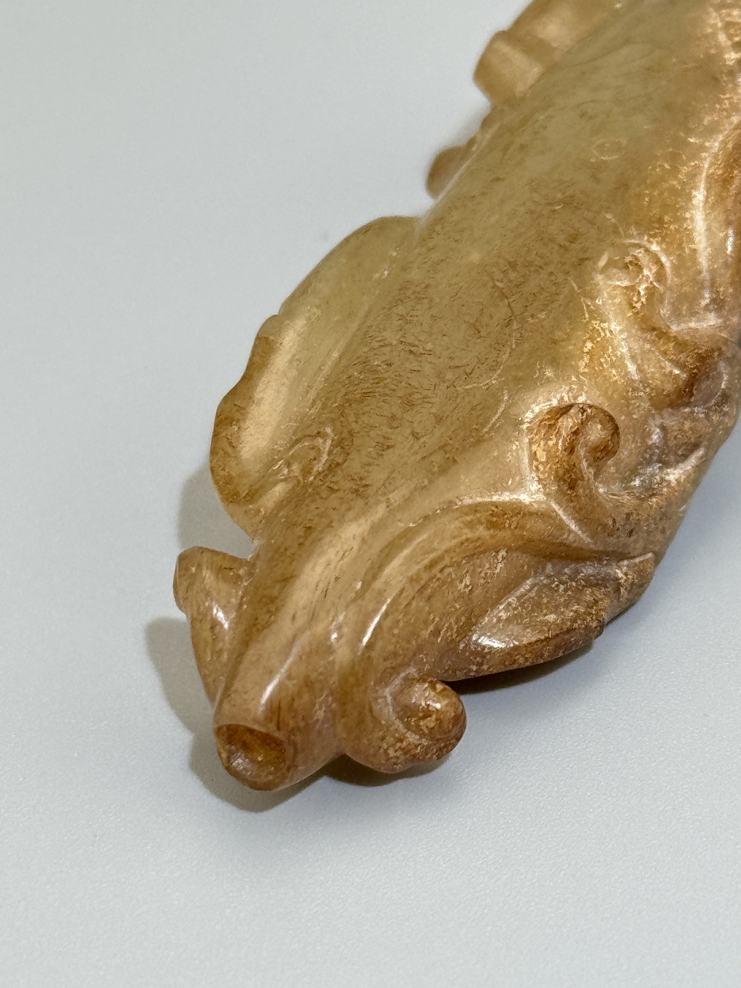 A Chinese jade ornament, 13TH/16TH Century Pr.Collection of NARA private gallary.  - Image 3 of 9