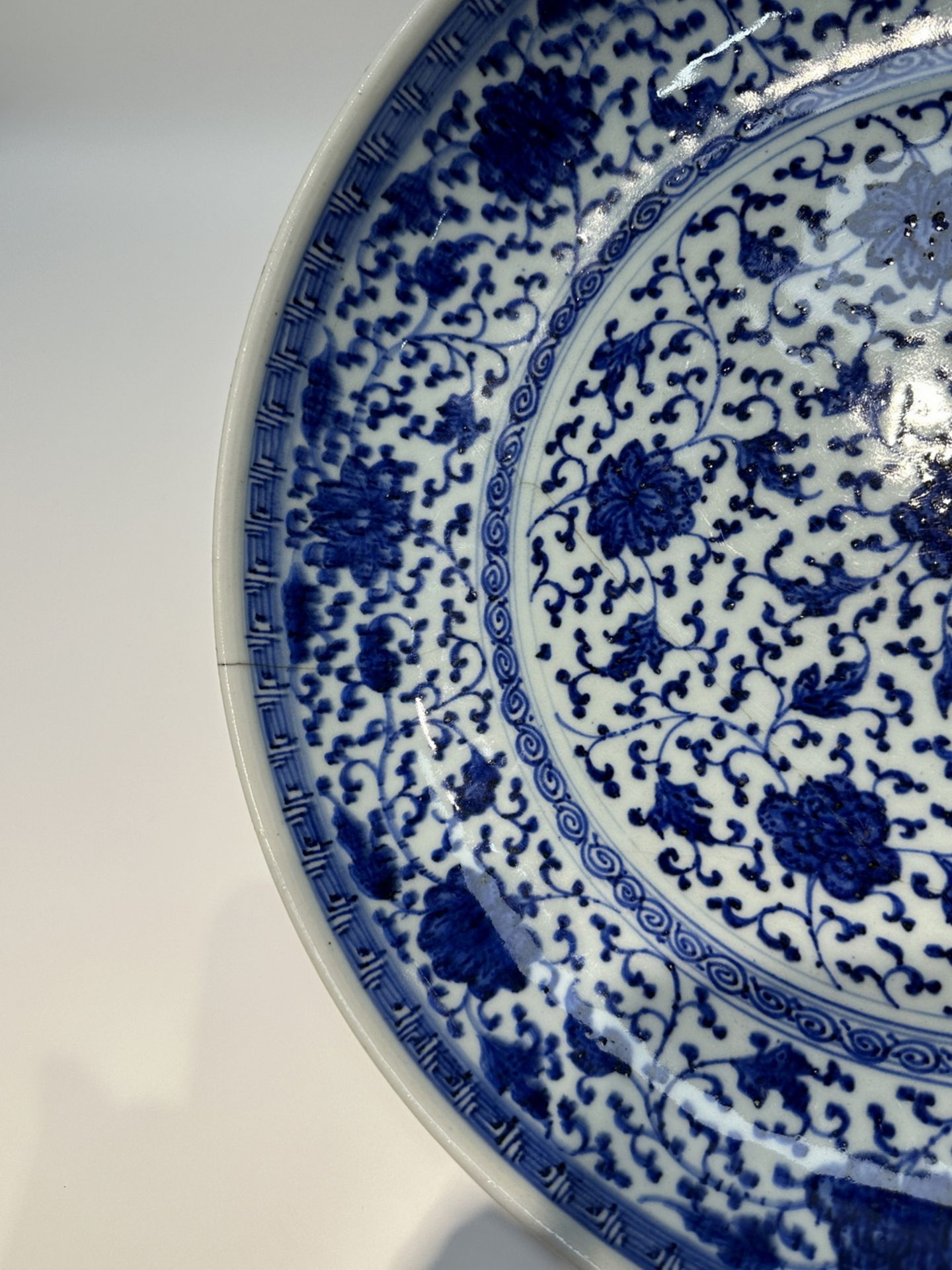 A Chinese Blue&White dish, 17TH/18TH Century Pr.  - Bild 4 aus 14