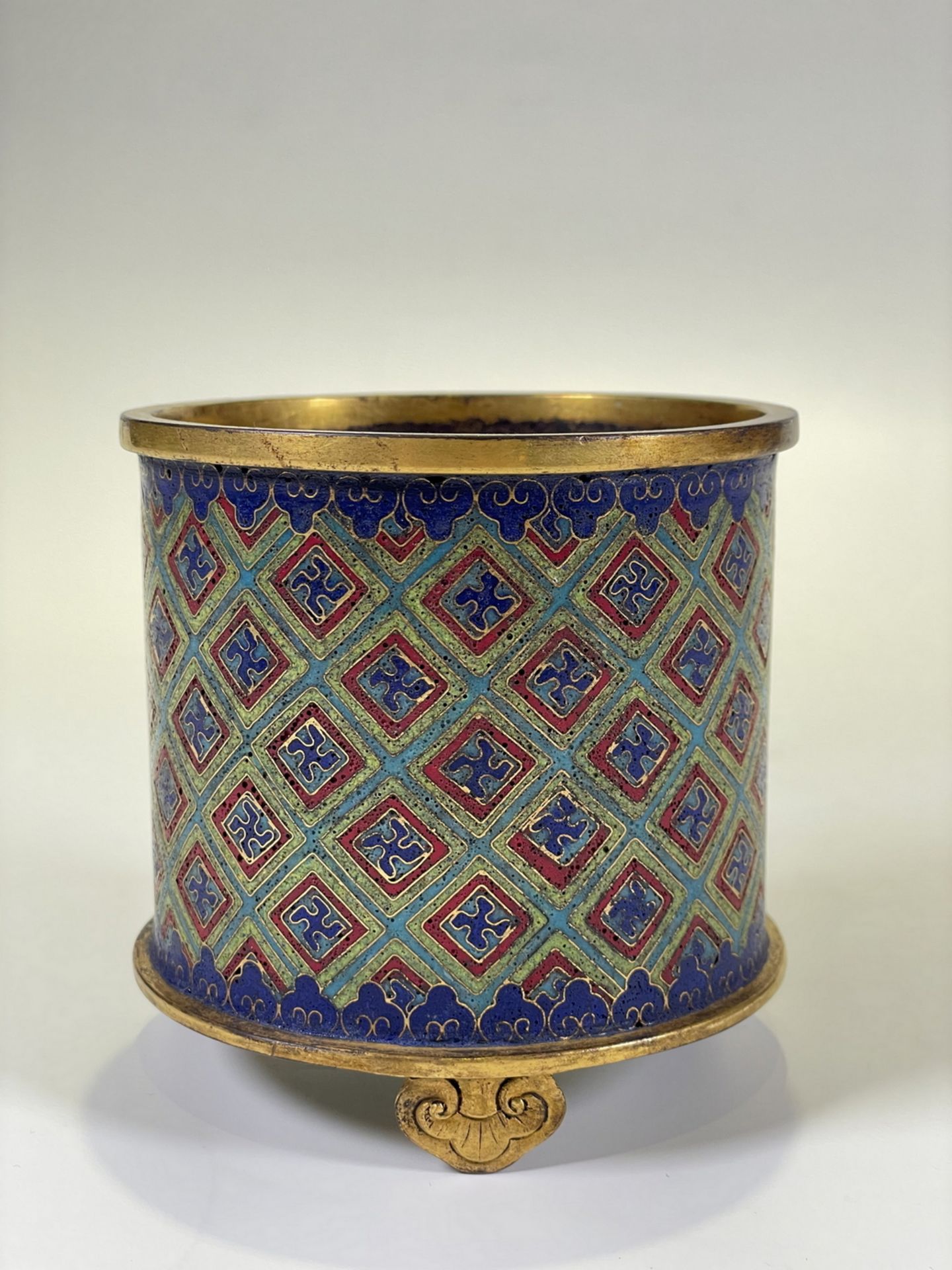 FINE CHINESE CLOISONNE, 18TH/19TH Century Pr. Collection of NARA private gallary.  - Image 2 of 11