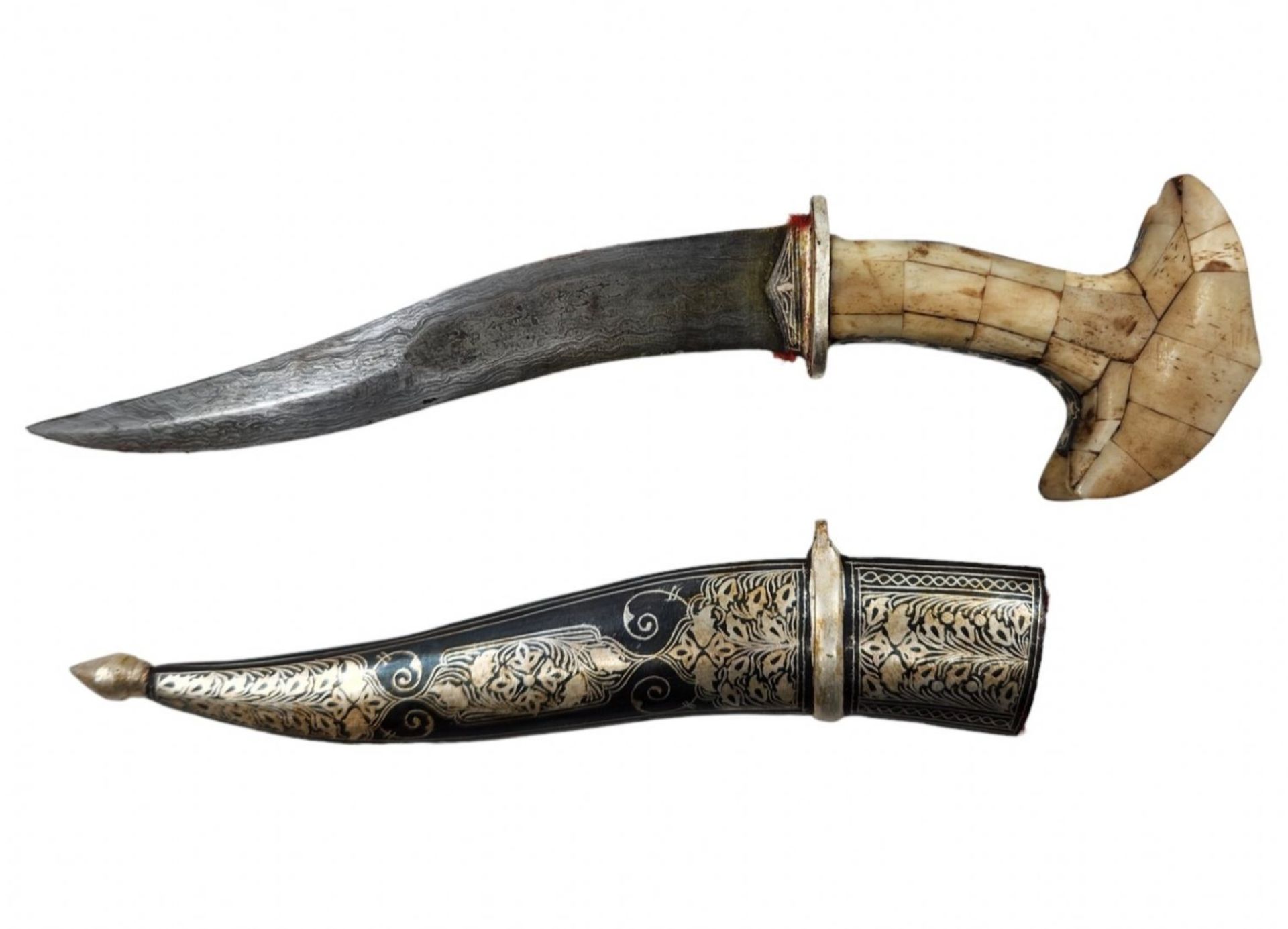 Decorative dagger, made of metal and bone. Length: 32 cm. Width: 8 cm. Period: 20th century - Bild 3 aus 6