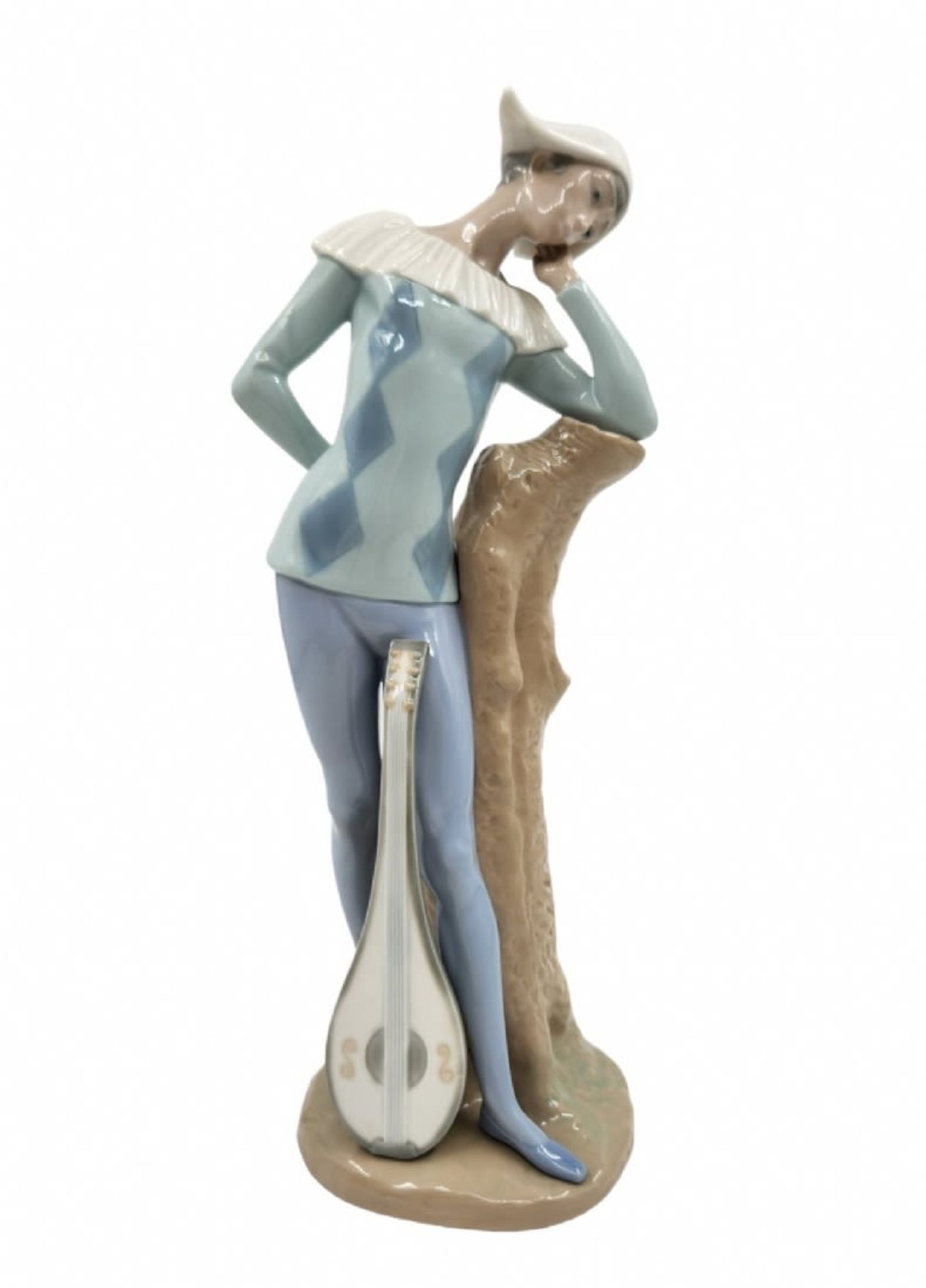 Spanish porcelain figurine made by: 'NAO' (from Lladro workshop), in the form of Harlequin,